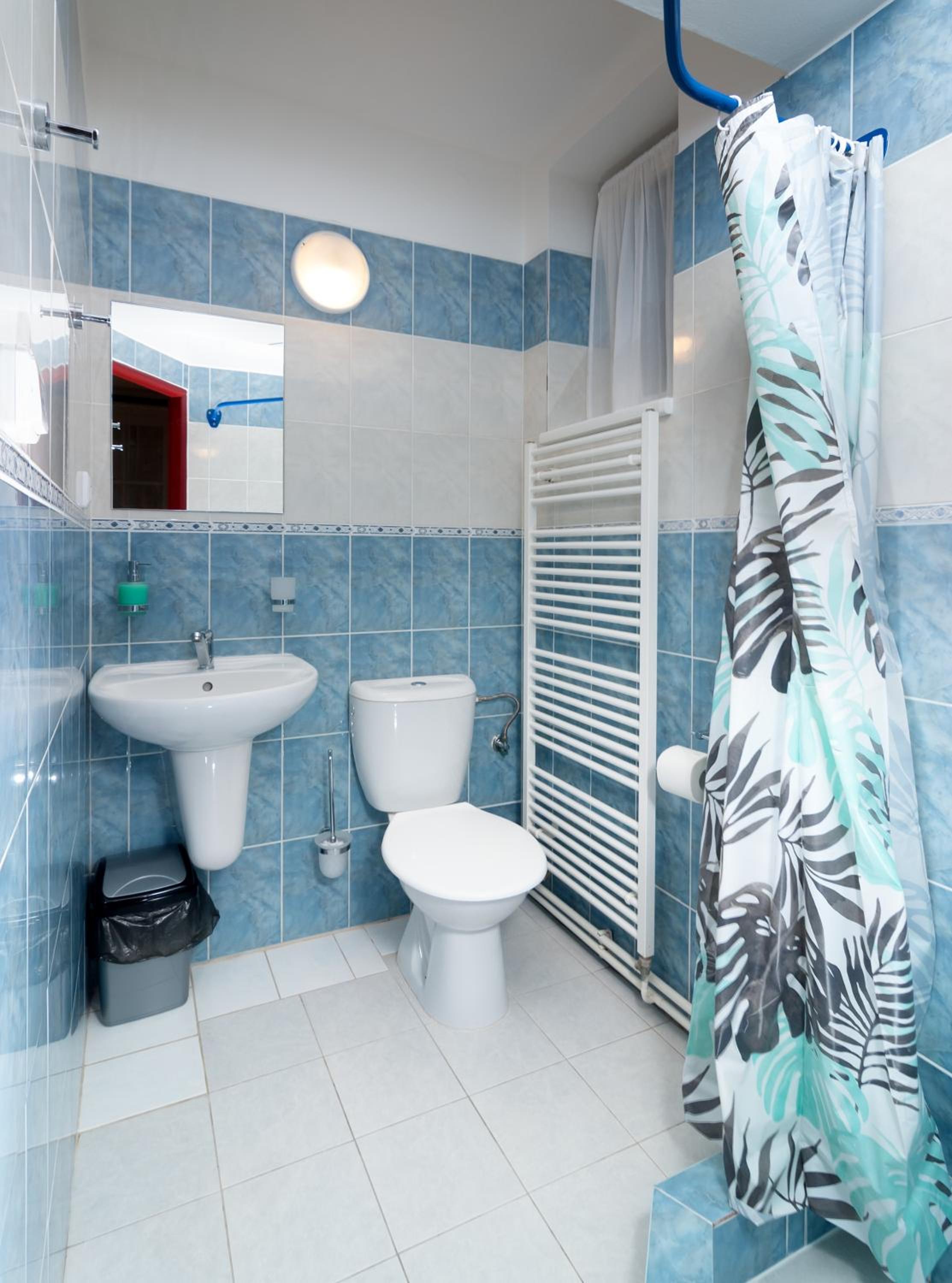 Small Double Room photo 2