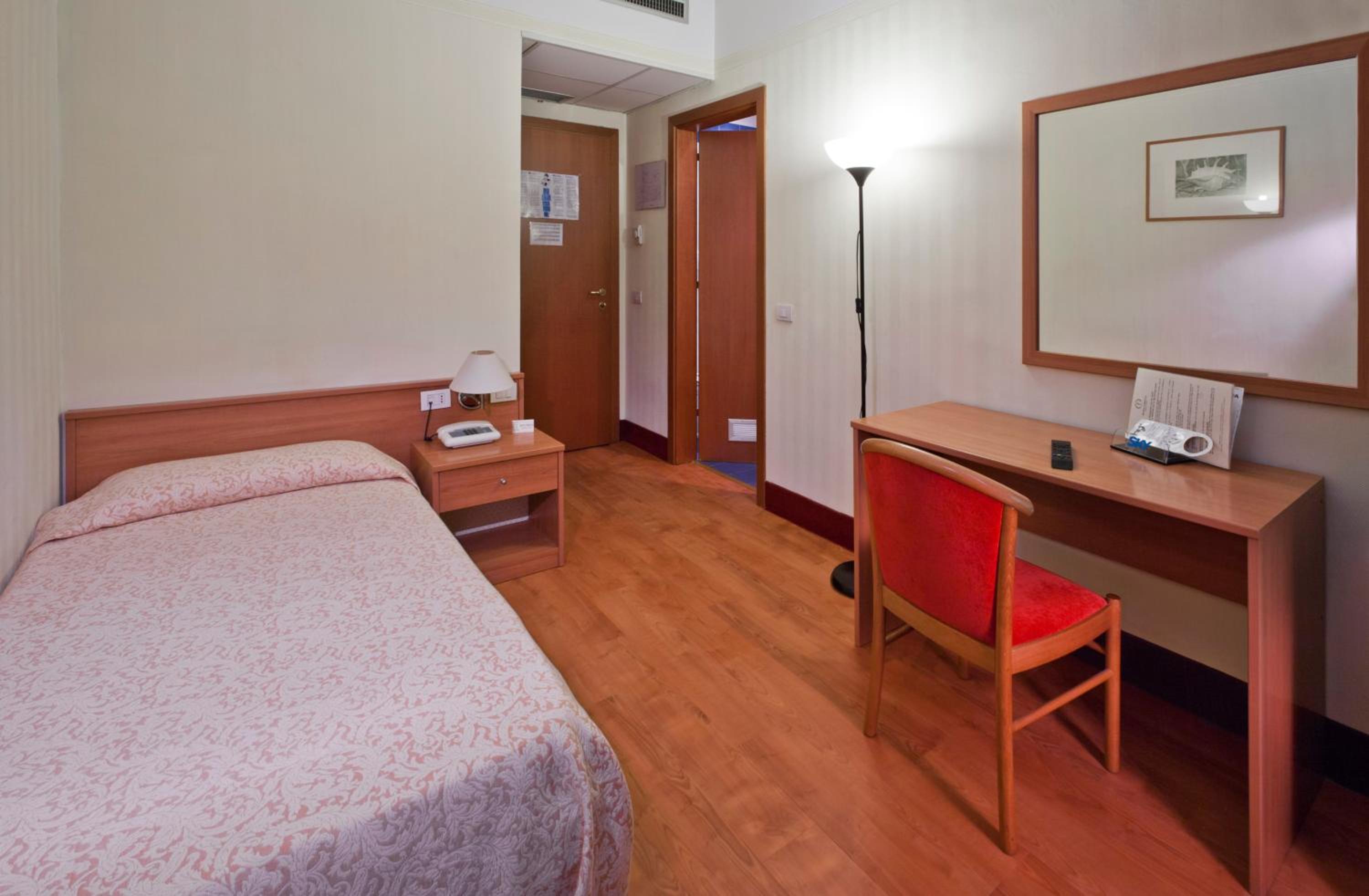 Economy Single Room photo 3
