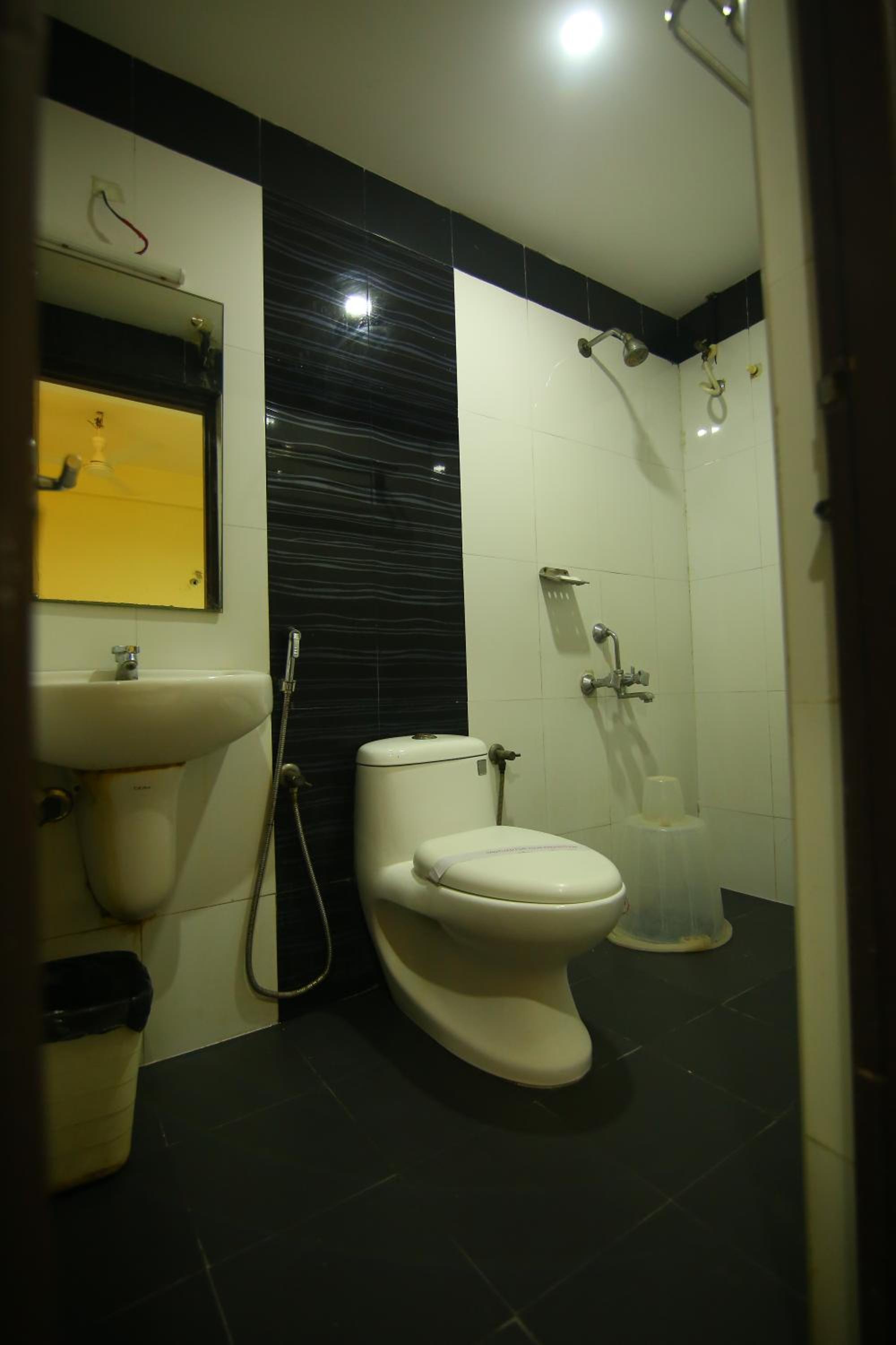 Deluxe Double Room - Photo 78