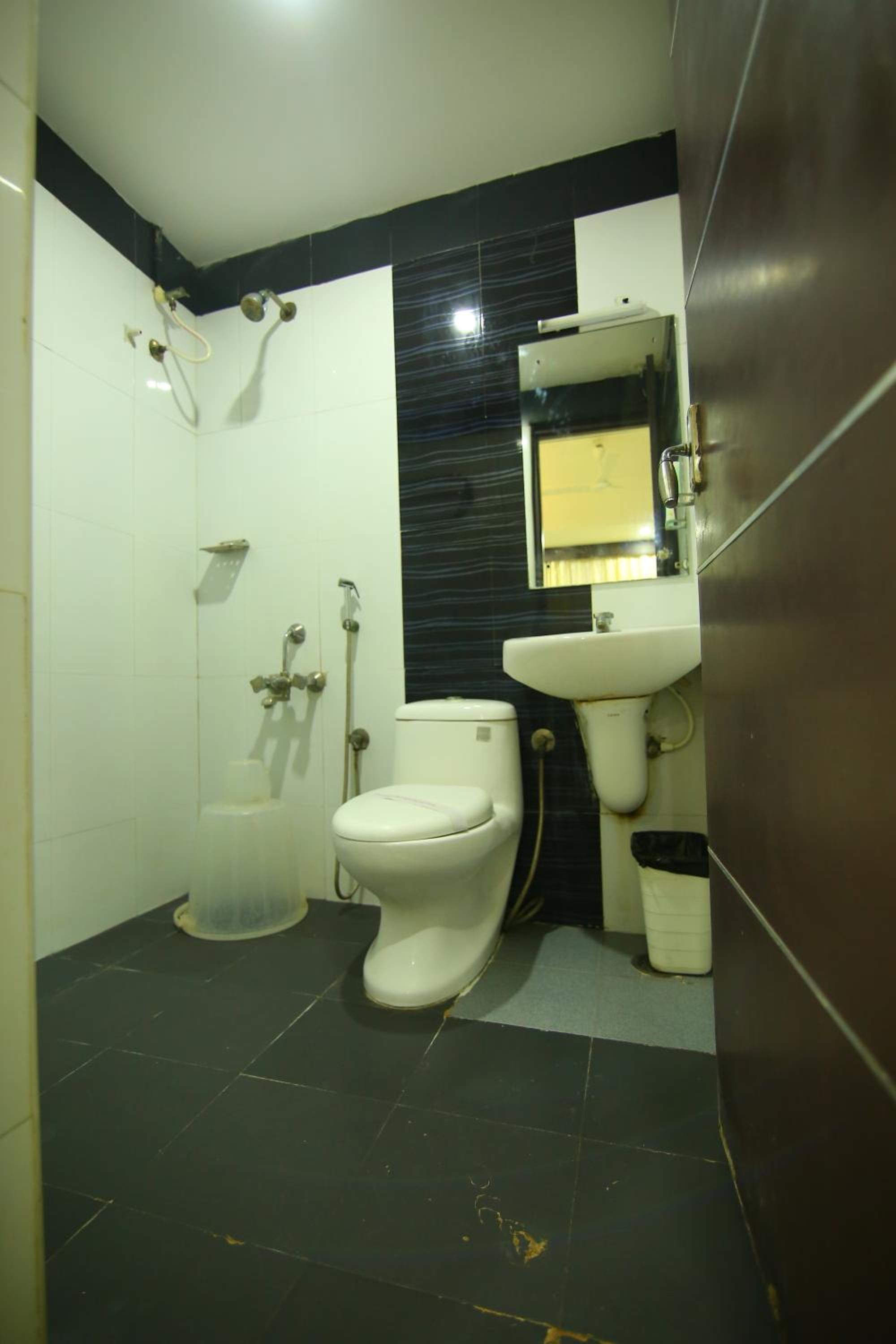 Deluxe Double Room - Photo 66