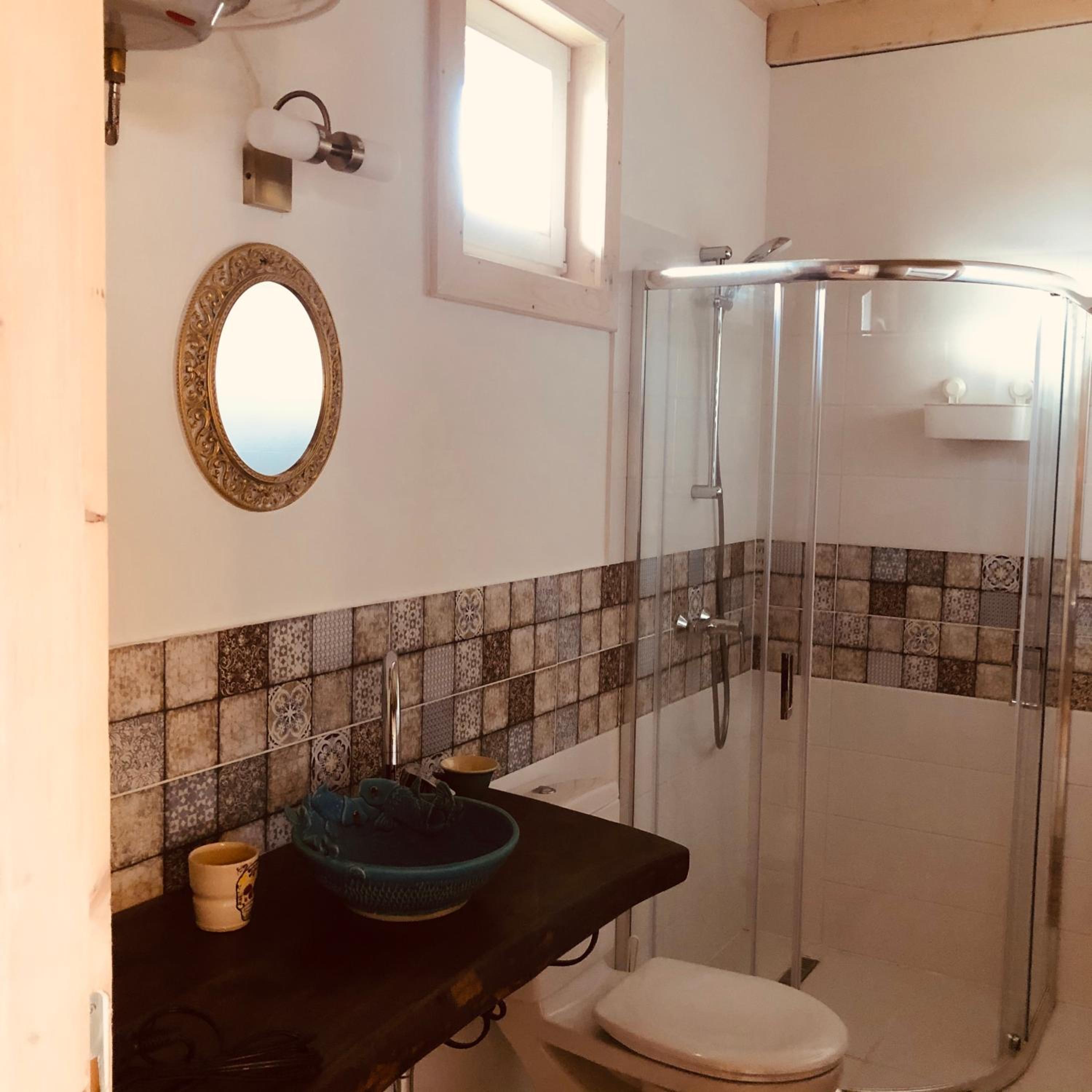 Two-Bedroom House - Photo 30