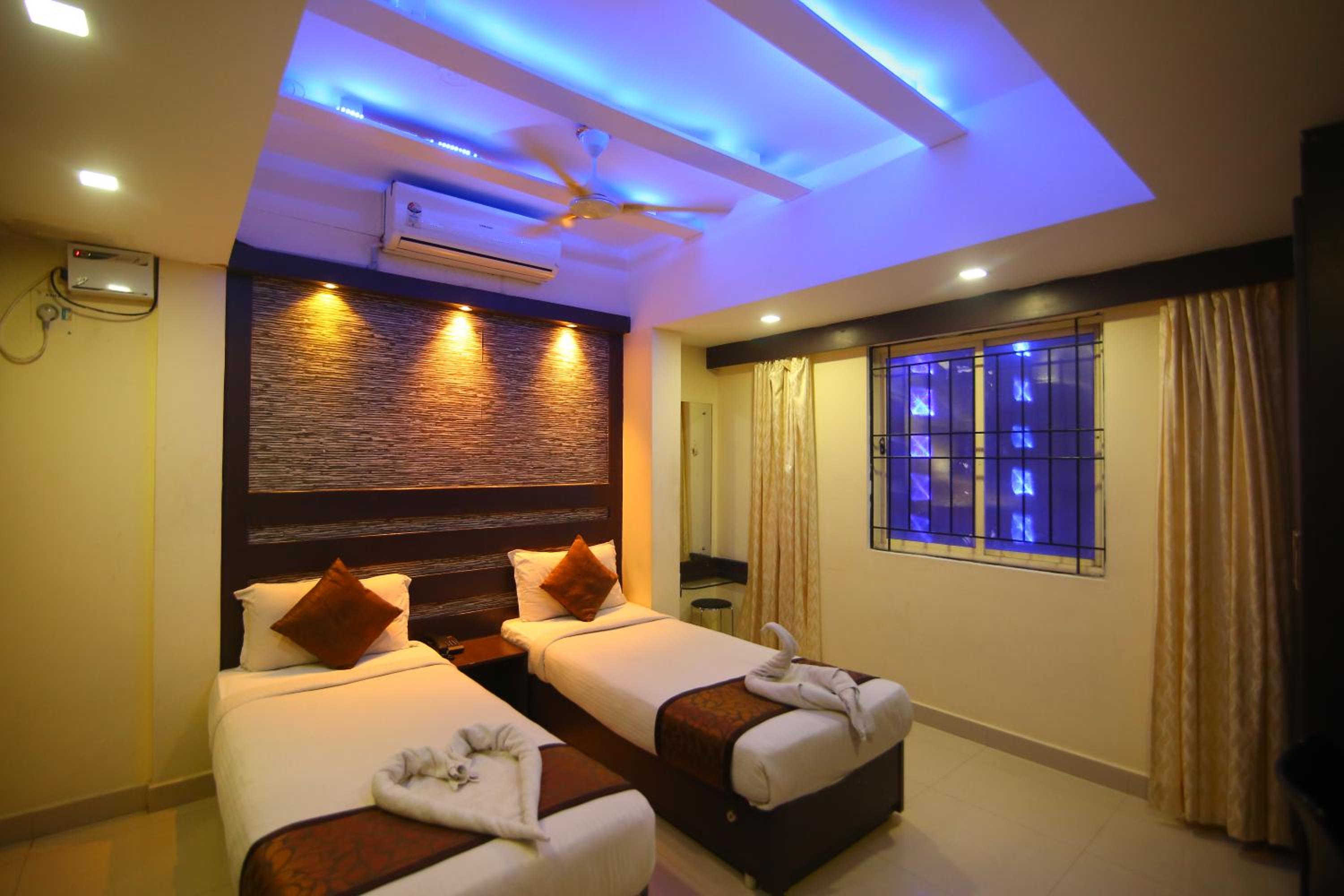Deluxe Double Room - Photo 3