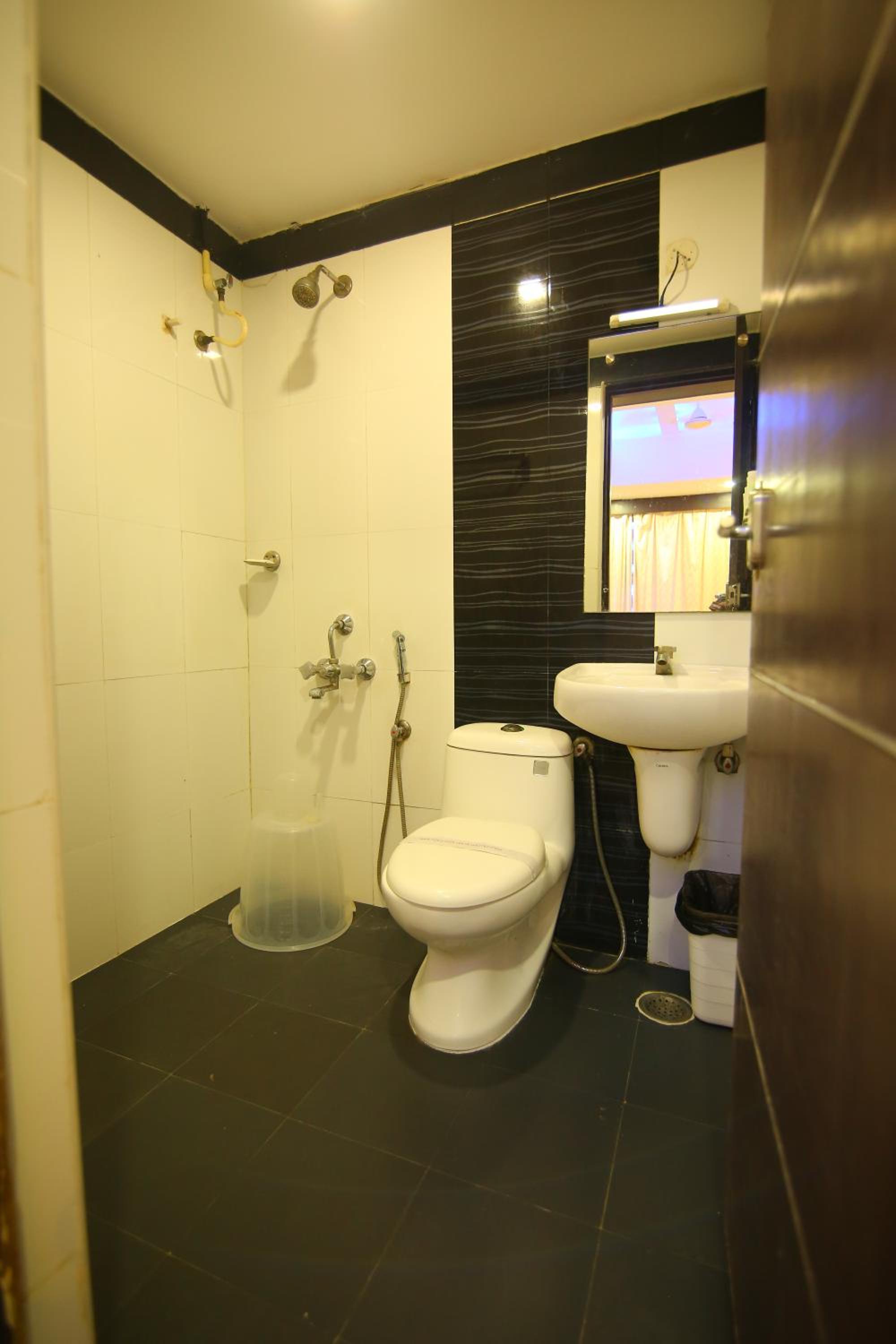 Deluxe Double Room - Photo 2