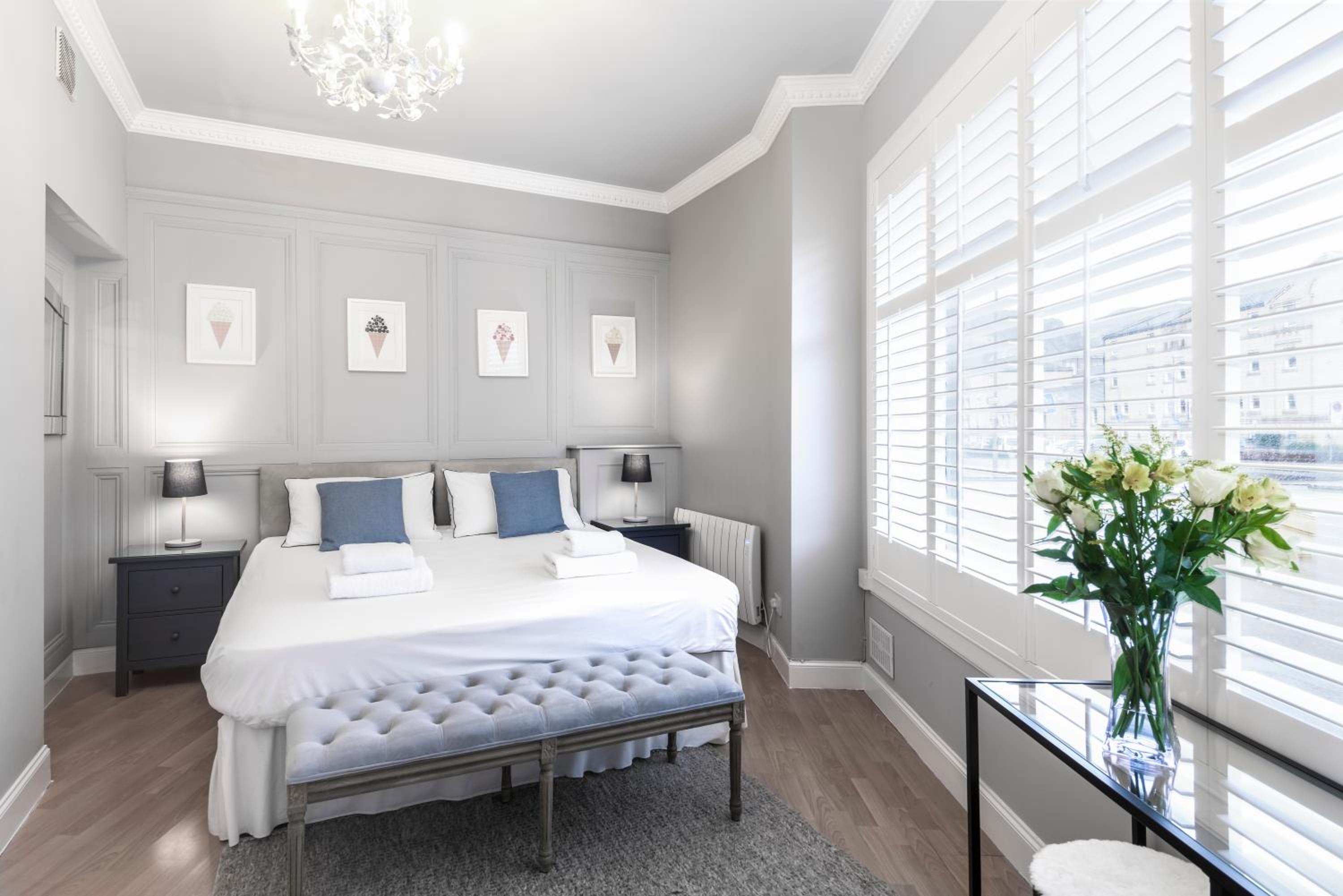 Two-Bedroom Apartment - Photo 1