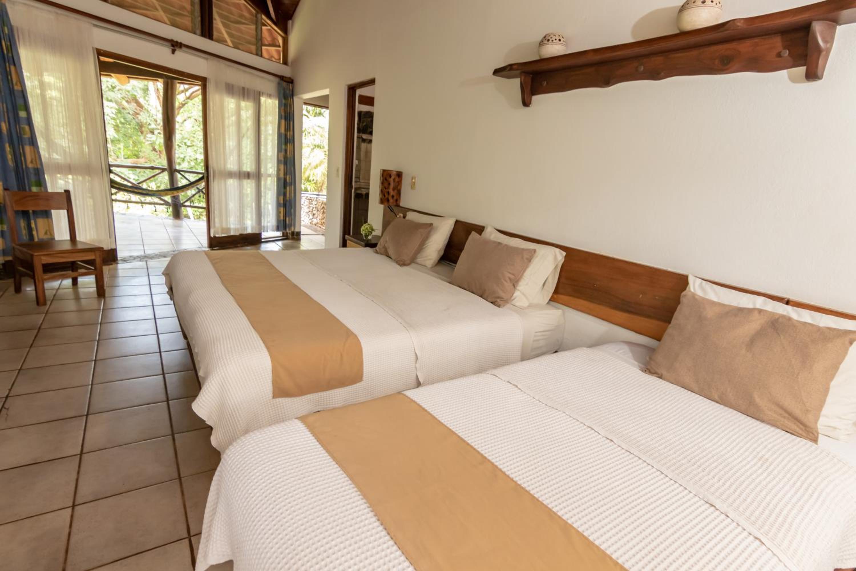 Cabaña Básica sin Aire Acondicionado