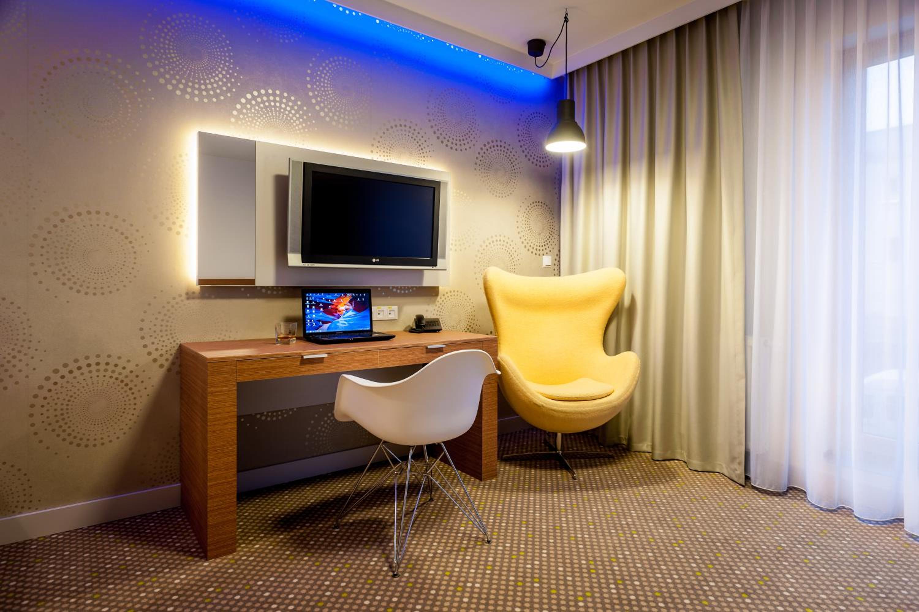 Standard Double or Twin Room photo 3