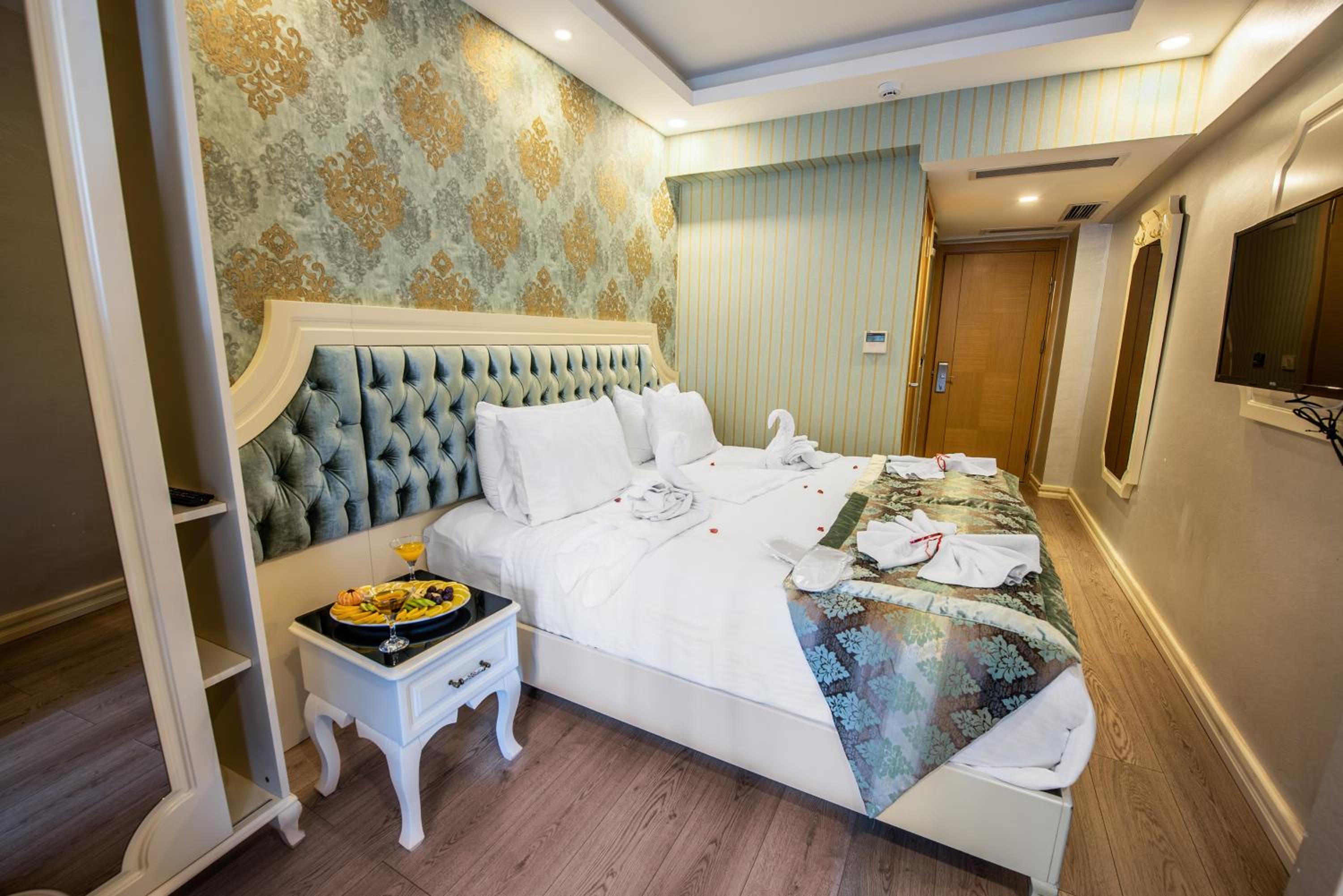 Quadruple Room with Garden View photo 2