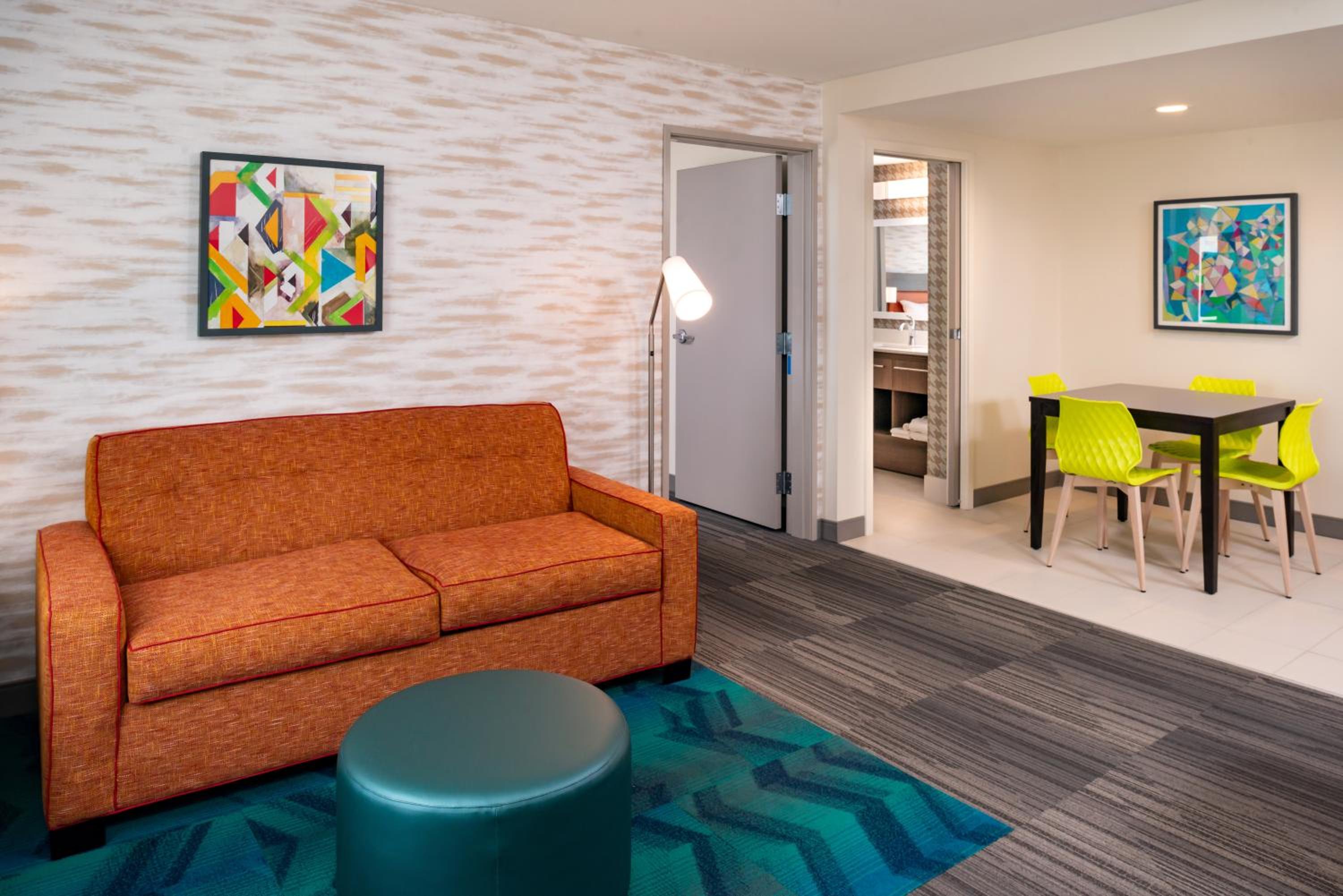 One-Bedroom King Suite - Non-Smoking - Photo 1