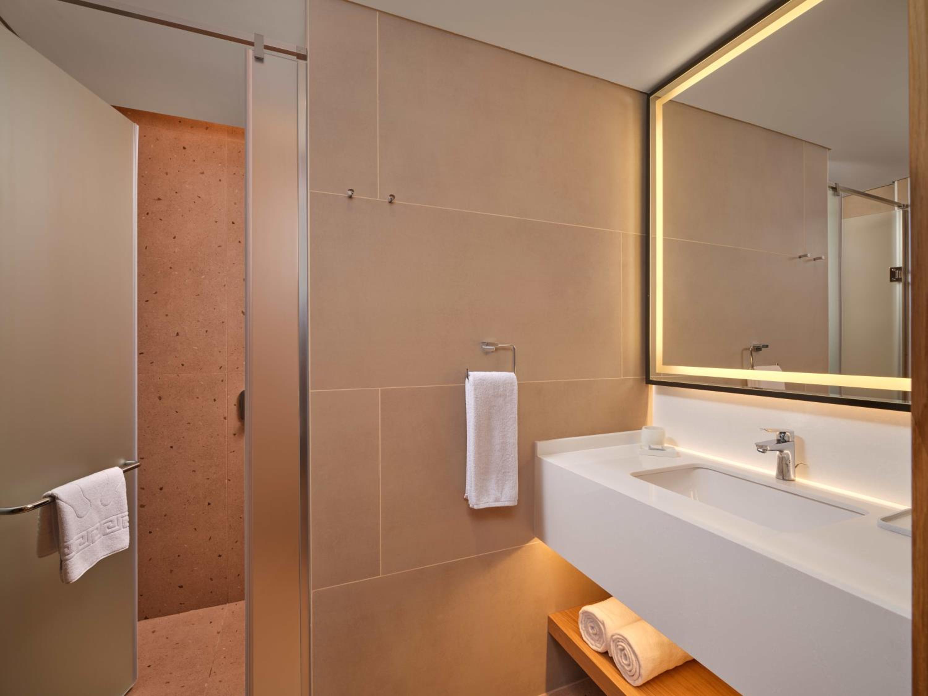 Standard Suite