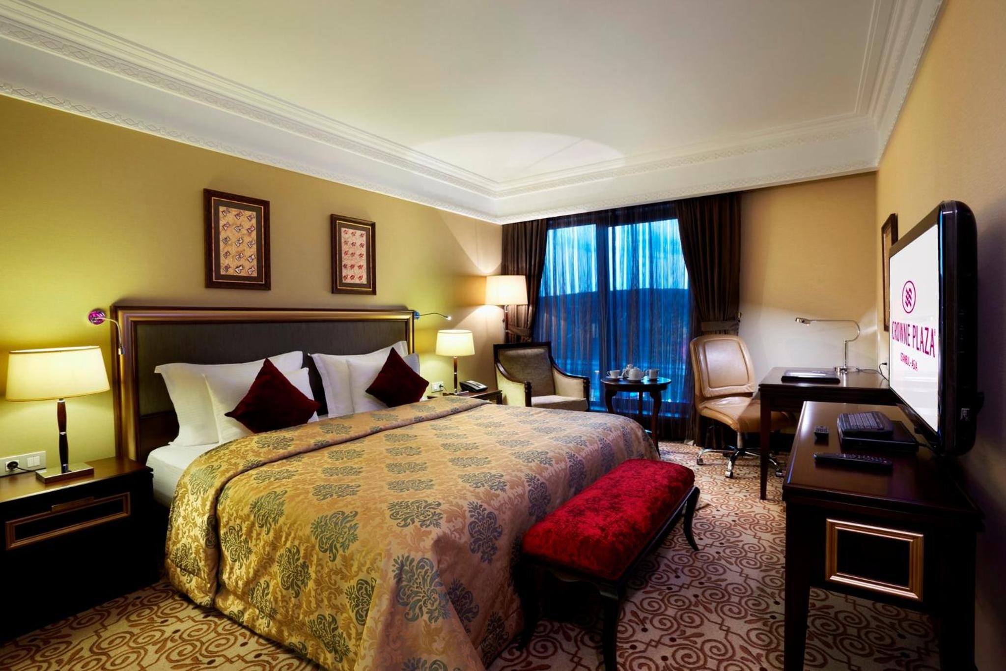 Standard King Room photo 3