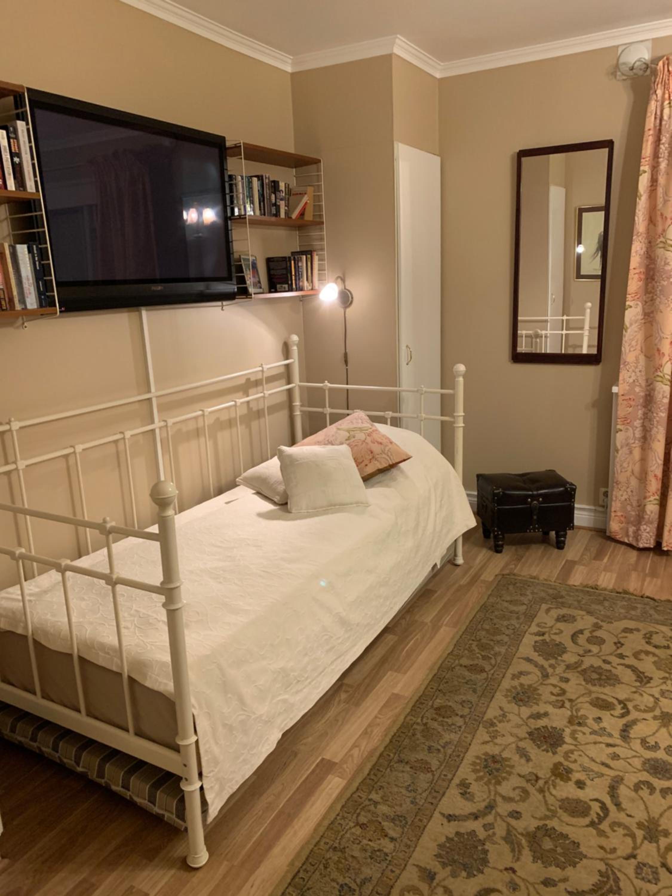 Deluxe Family Suite - Photo 3