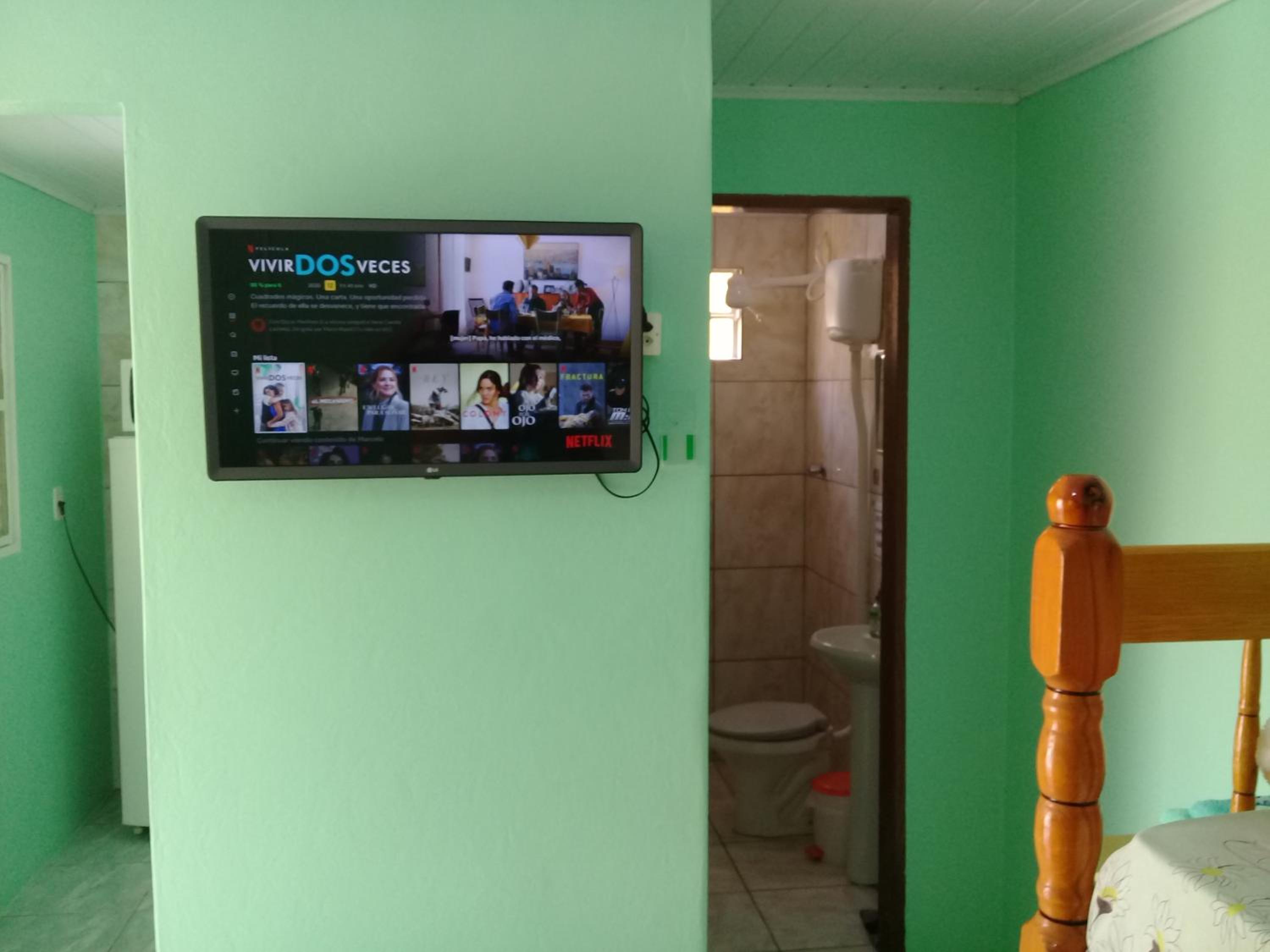 Family Room photo 1