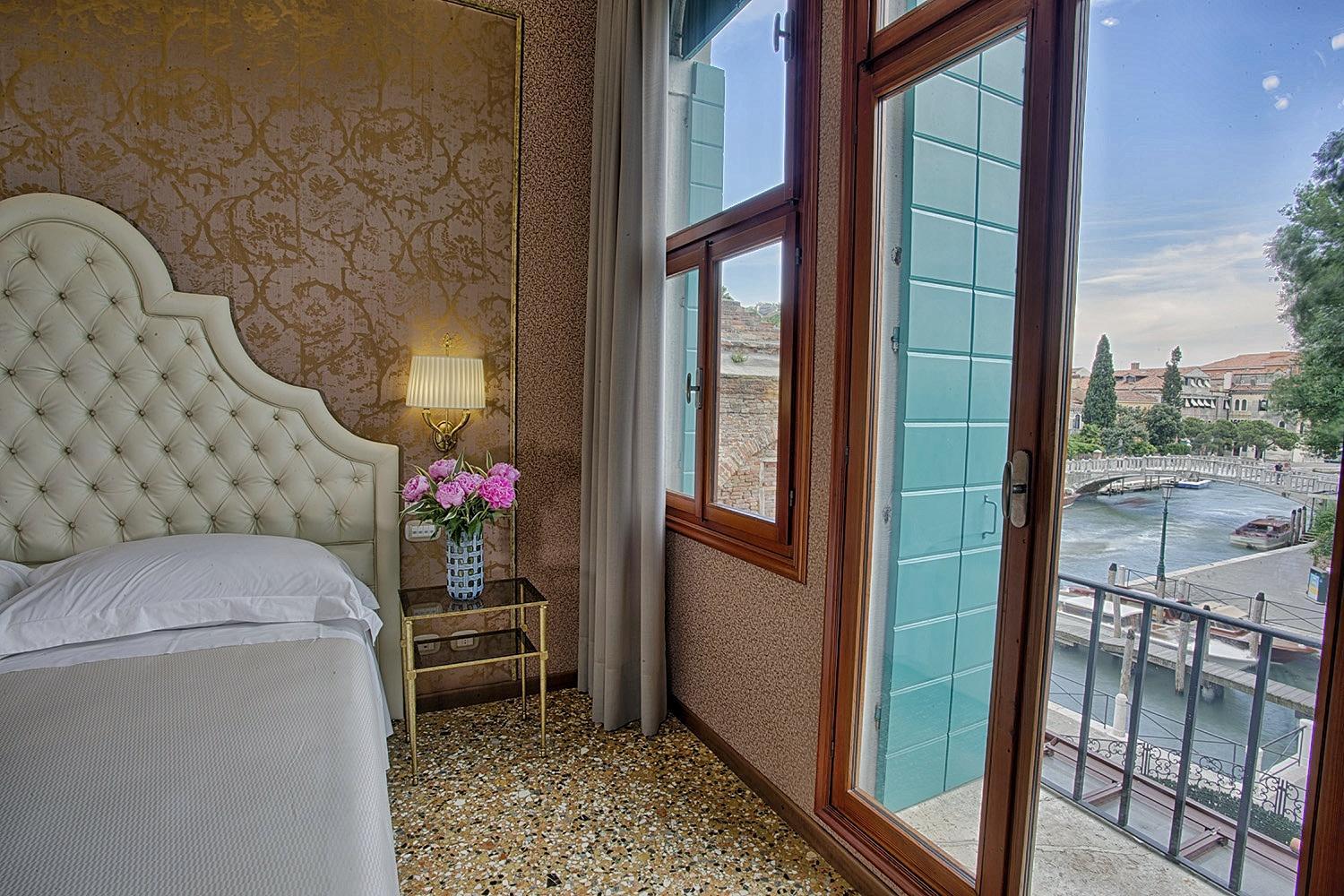 Deluxe Triple Room with Canal View and Full Breakfast