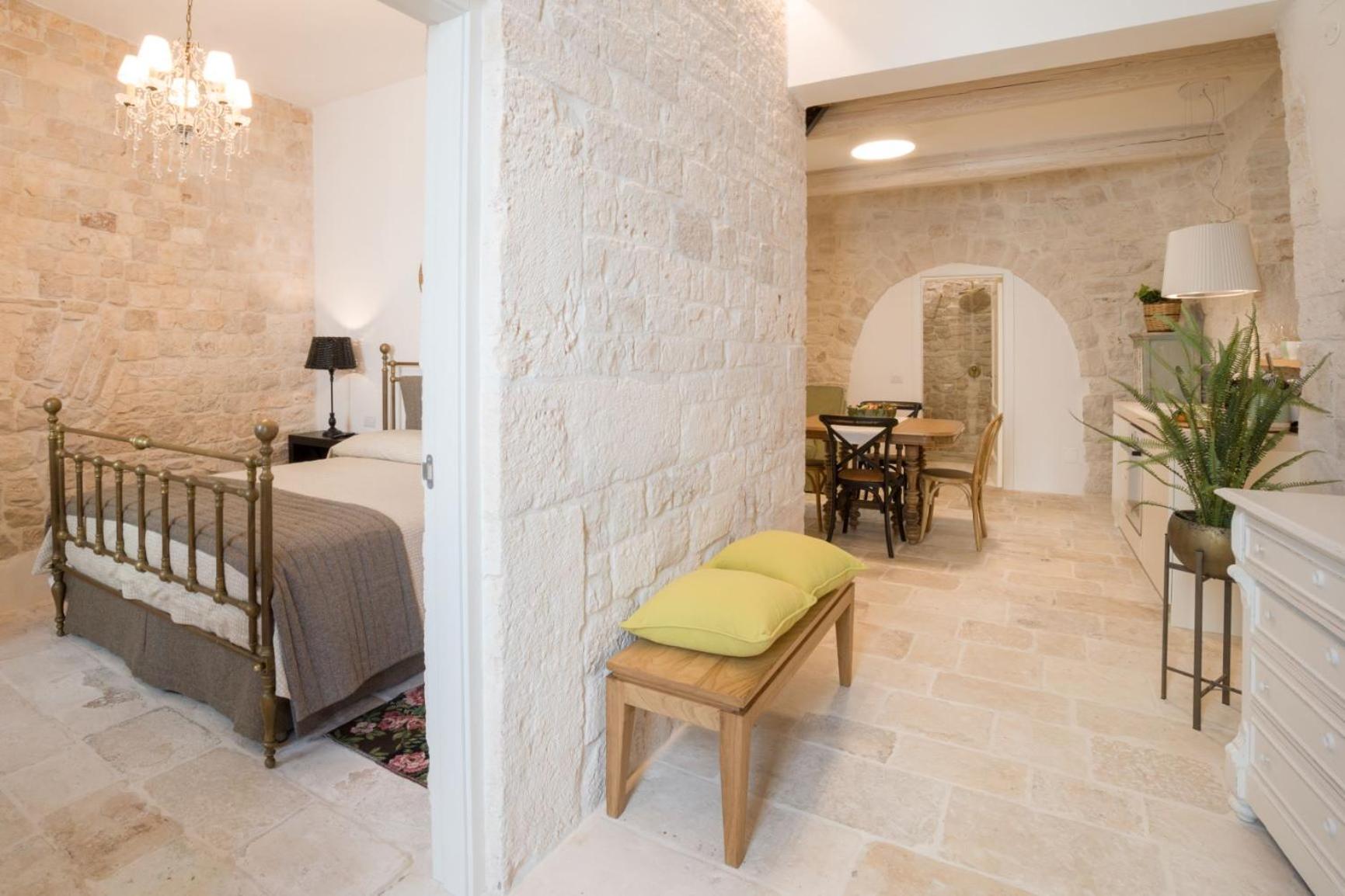 Three-Bedroom Trullo