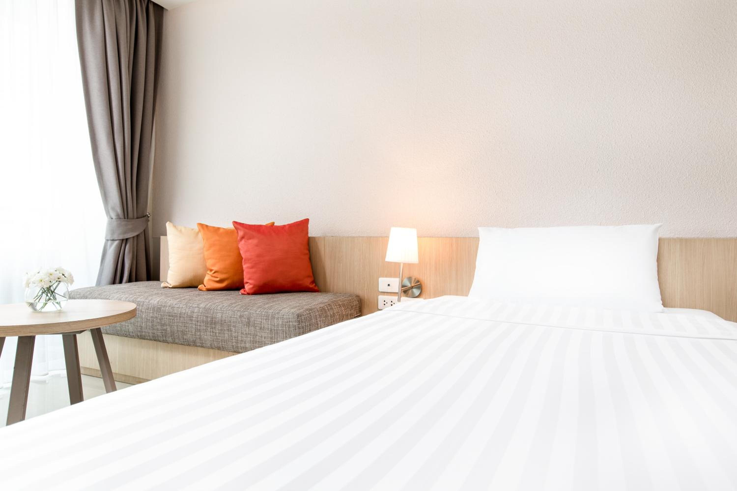 room photo