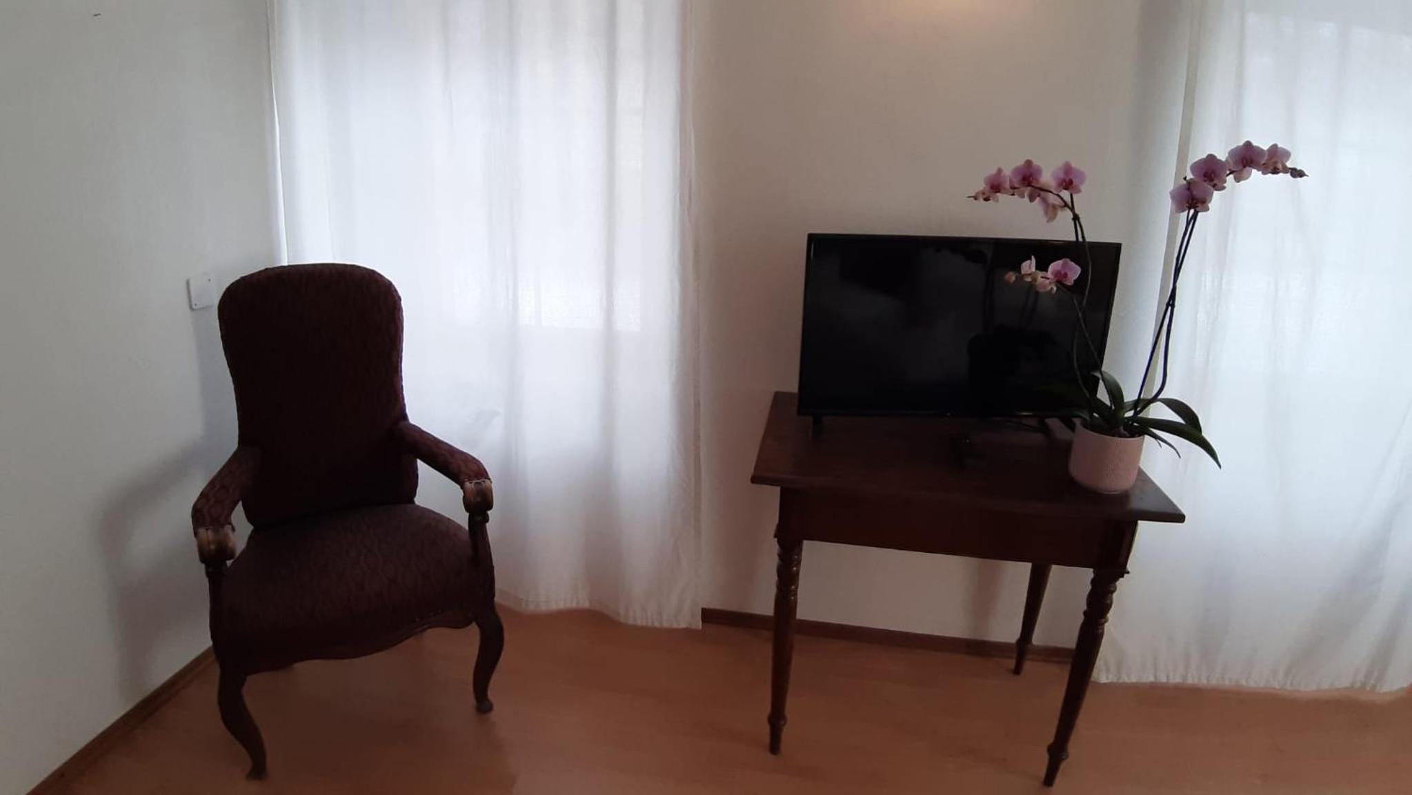 Triple Room - Photo 6
