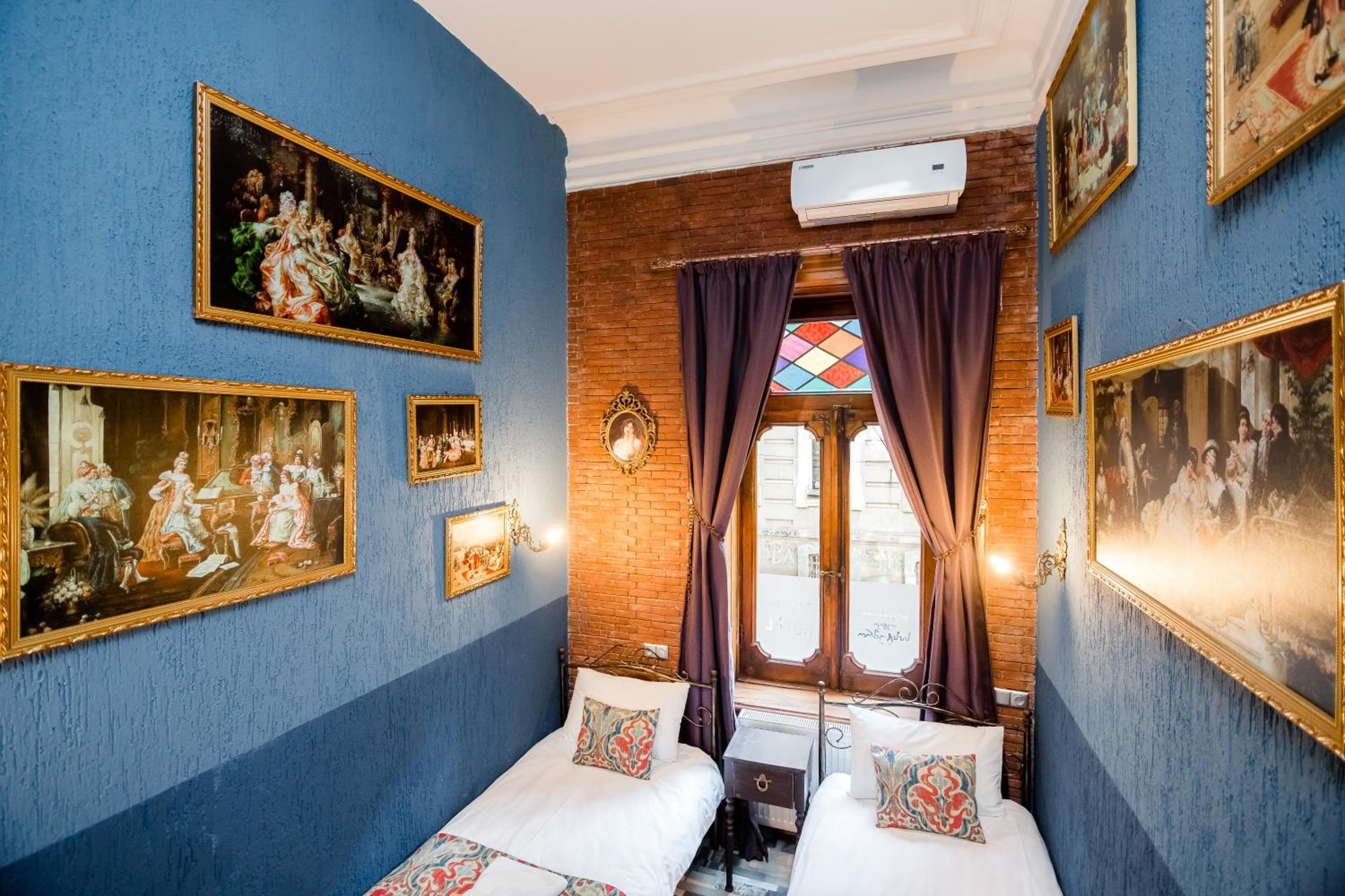 Standard Twin Room photo 1