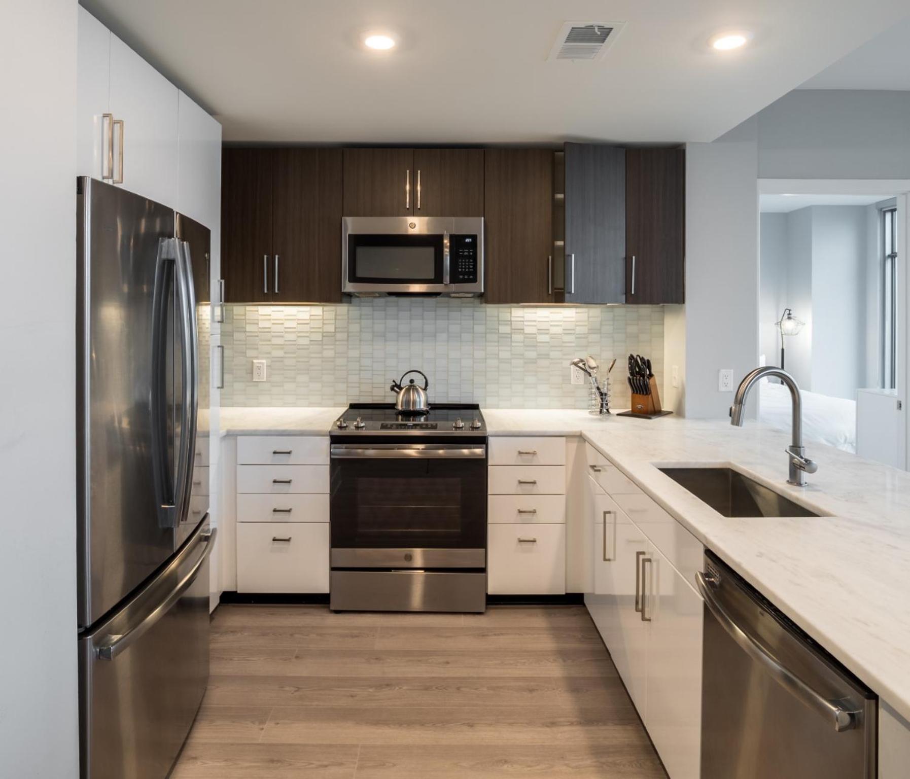 Two-Bedroom Apartment - Photo 6