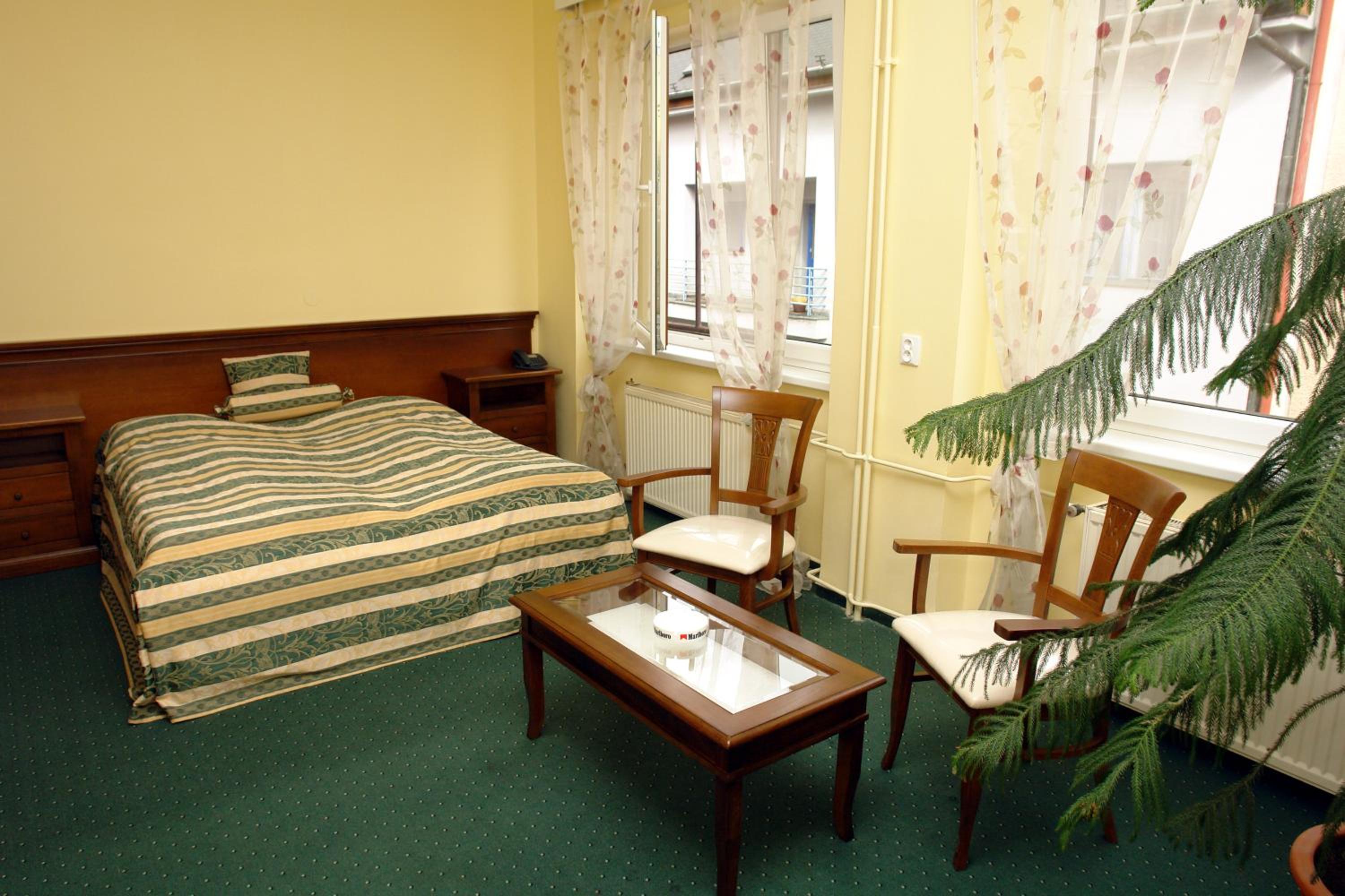 Double or Twin Room photo 2