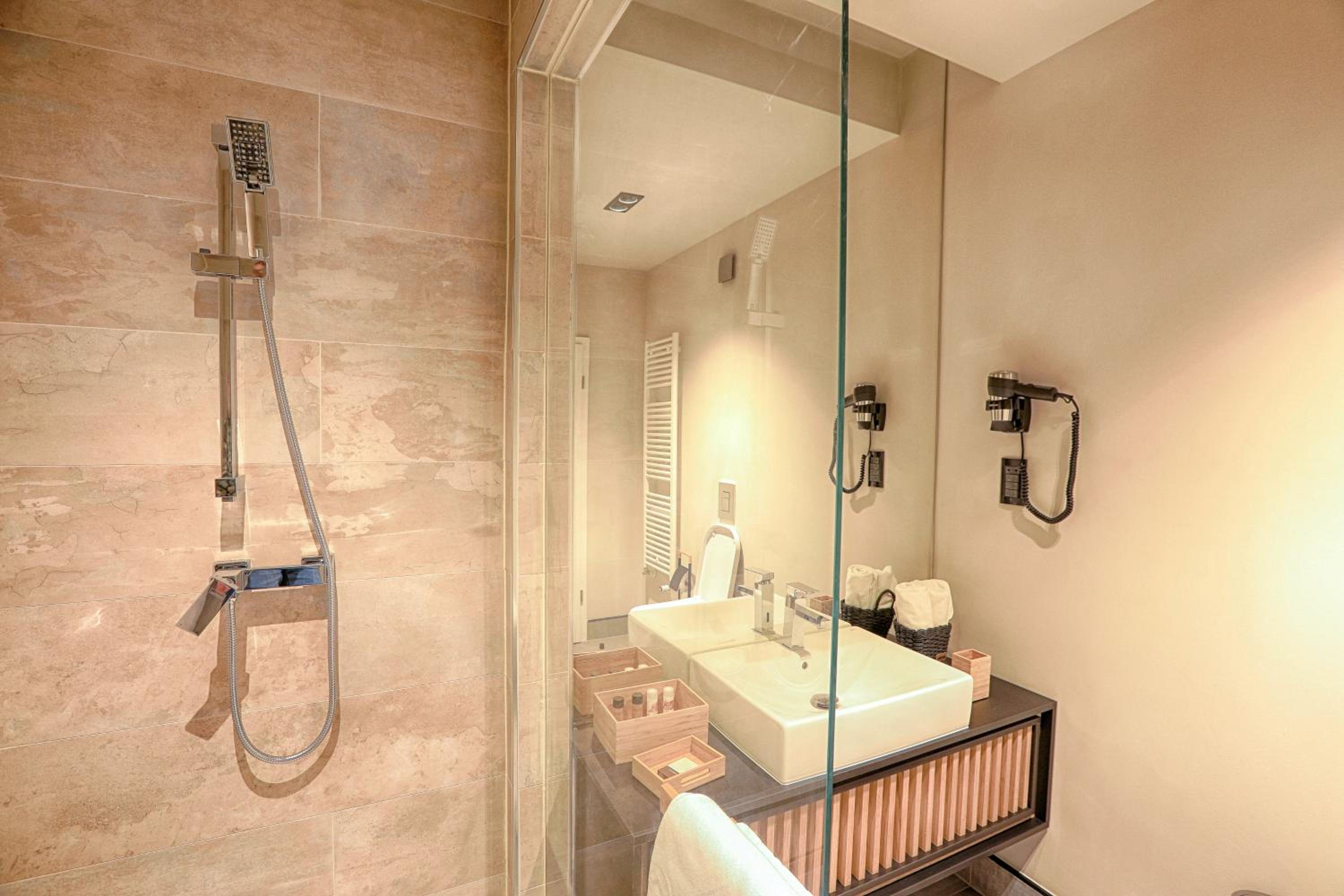 Superior Double Room photo 3