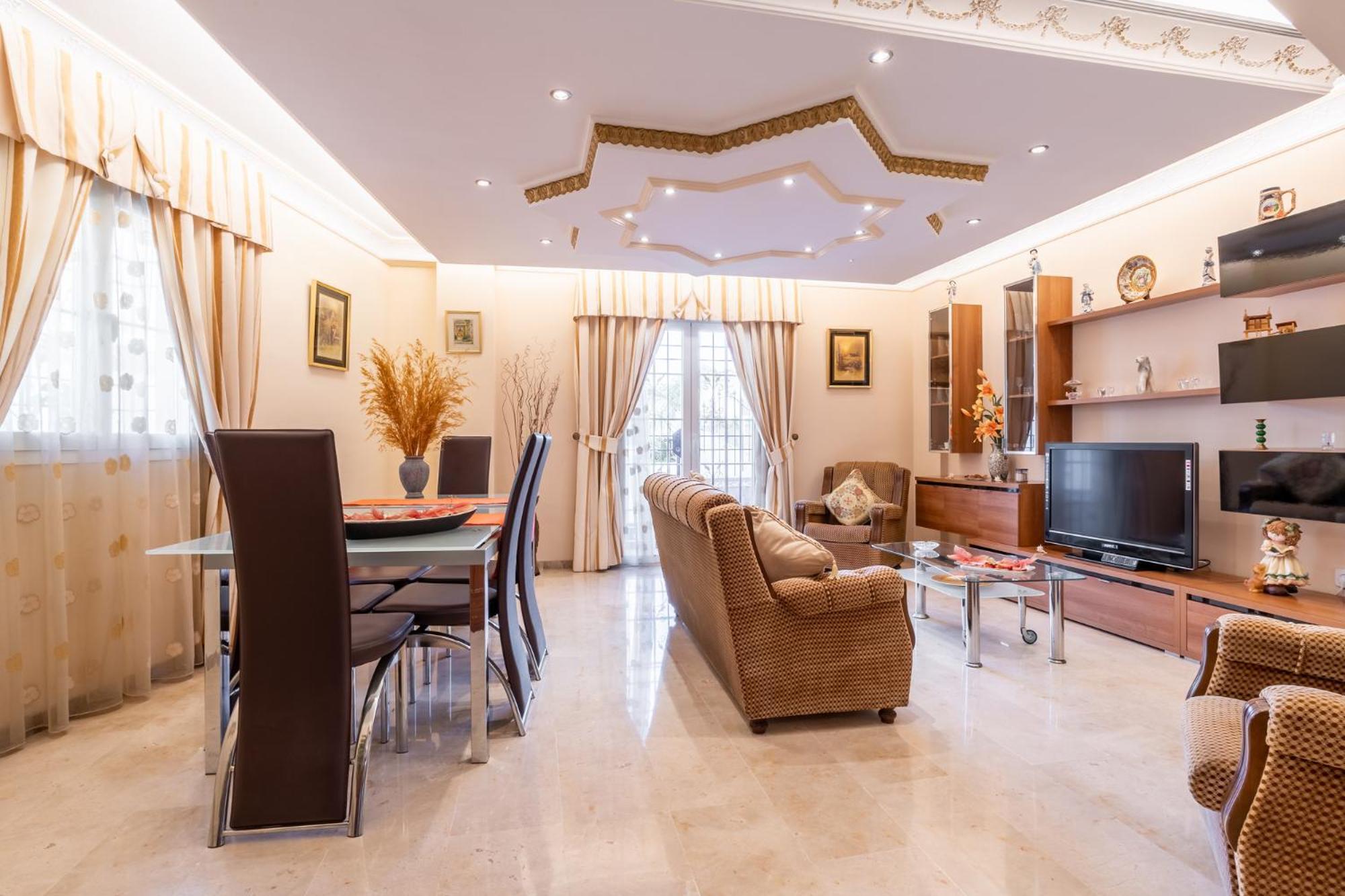 Casa de cuatro habitaciones