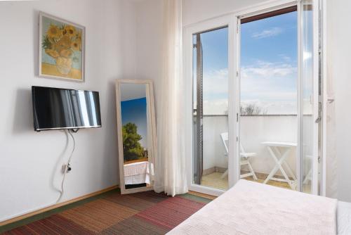 Studio with Sea View