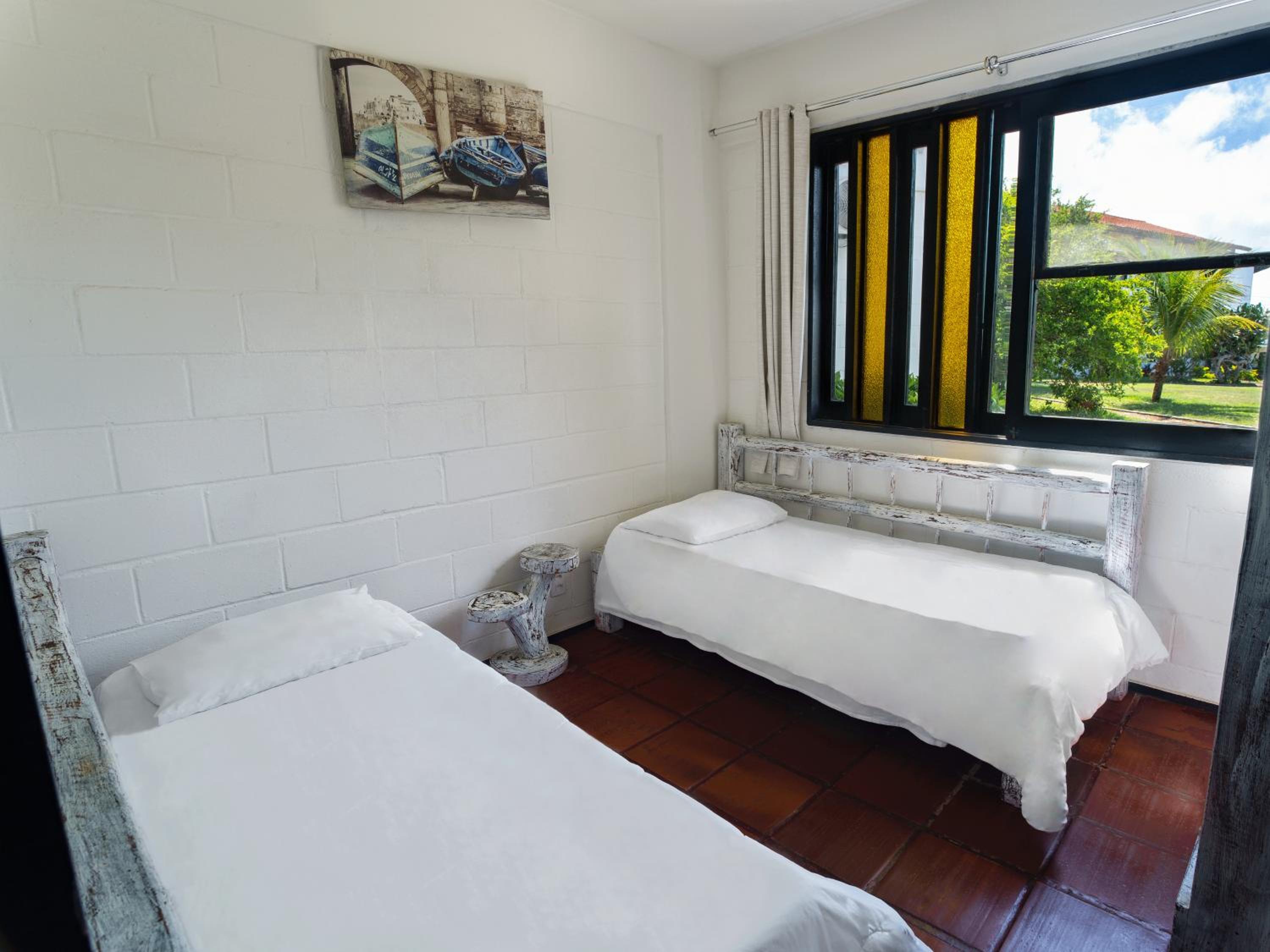 Two-Bedroom Apartment - Photo 5