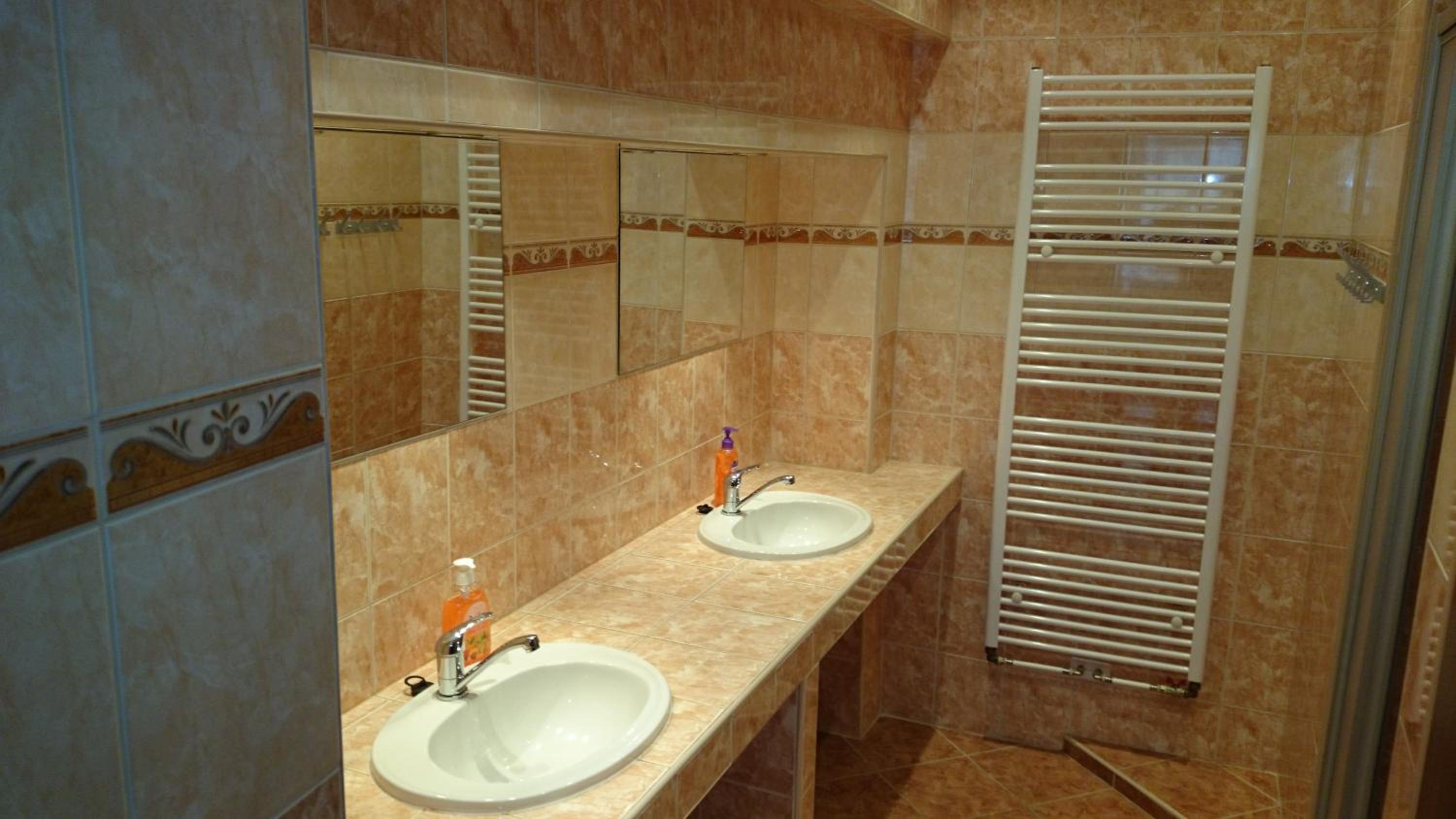 Triple Room with Shared Bathroom photo 2