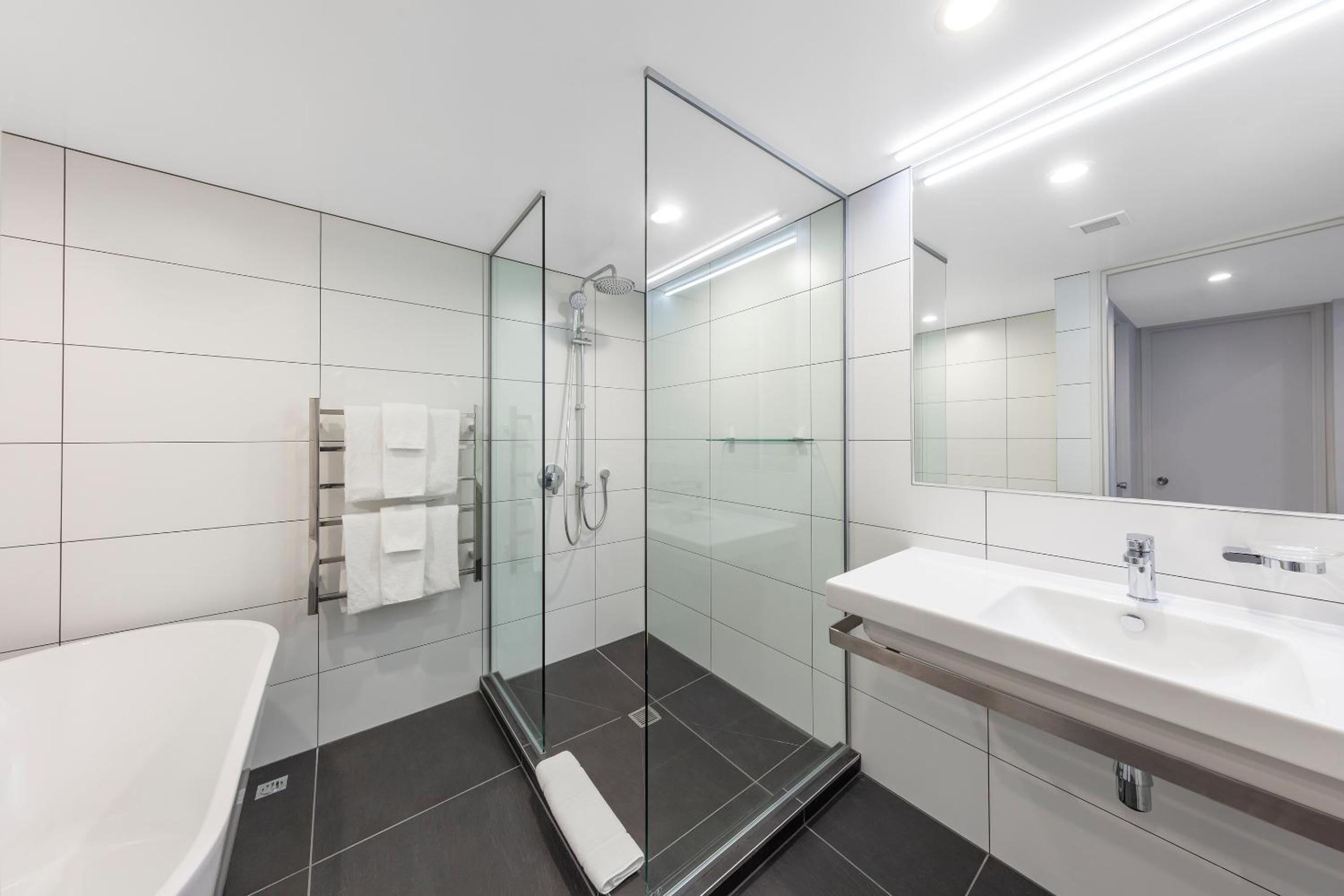 King Suite with Sea View - Photo 7
