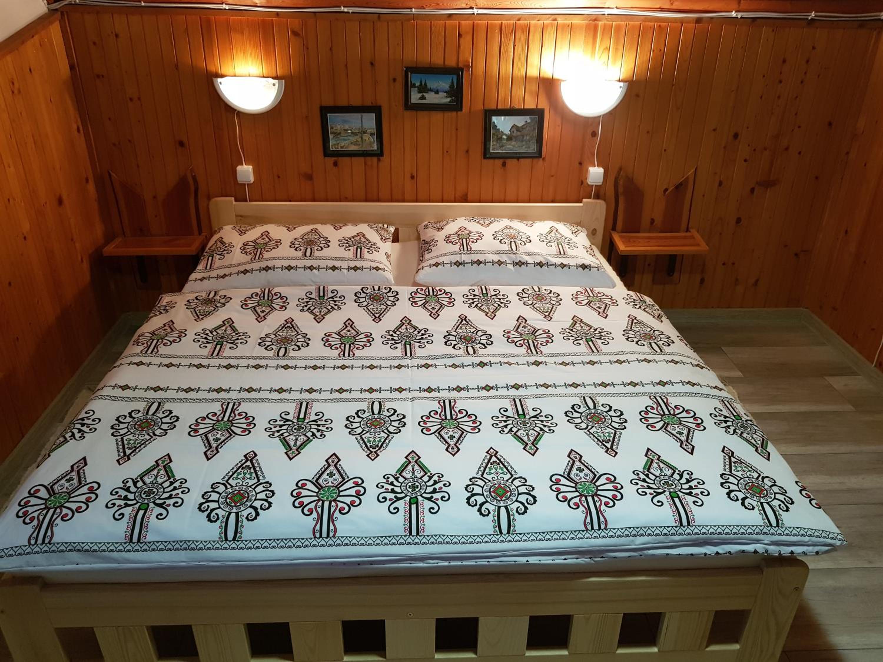 Double Room with Balcony - Photo 3