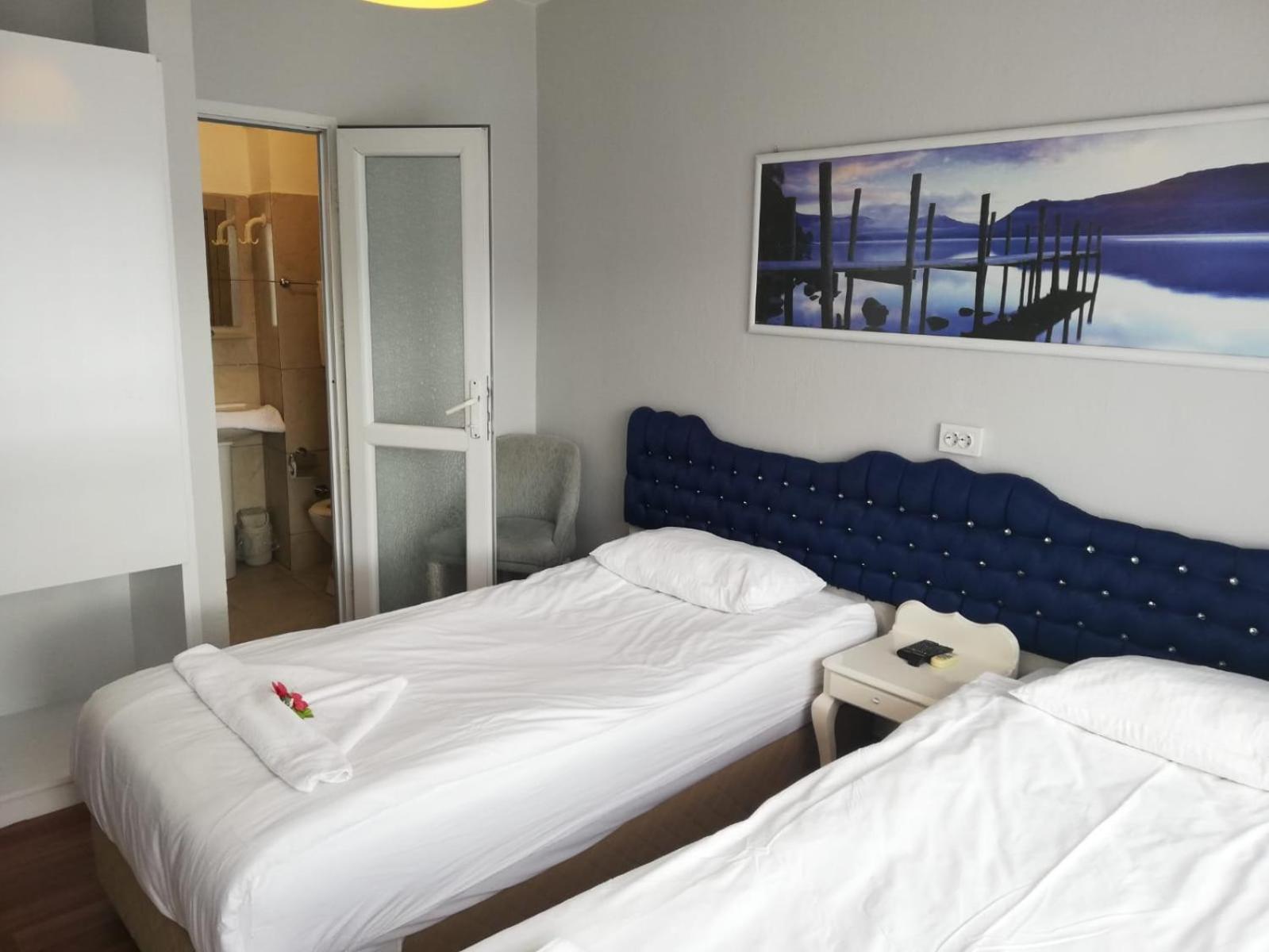 Comfort Twin Room - Photo 1