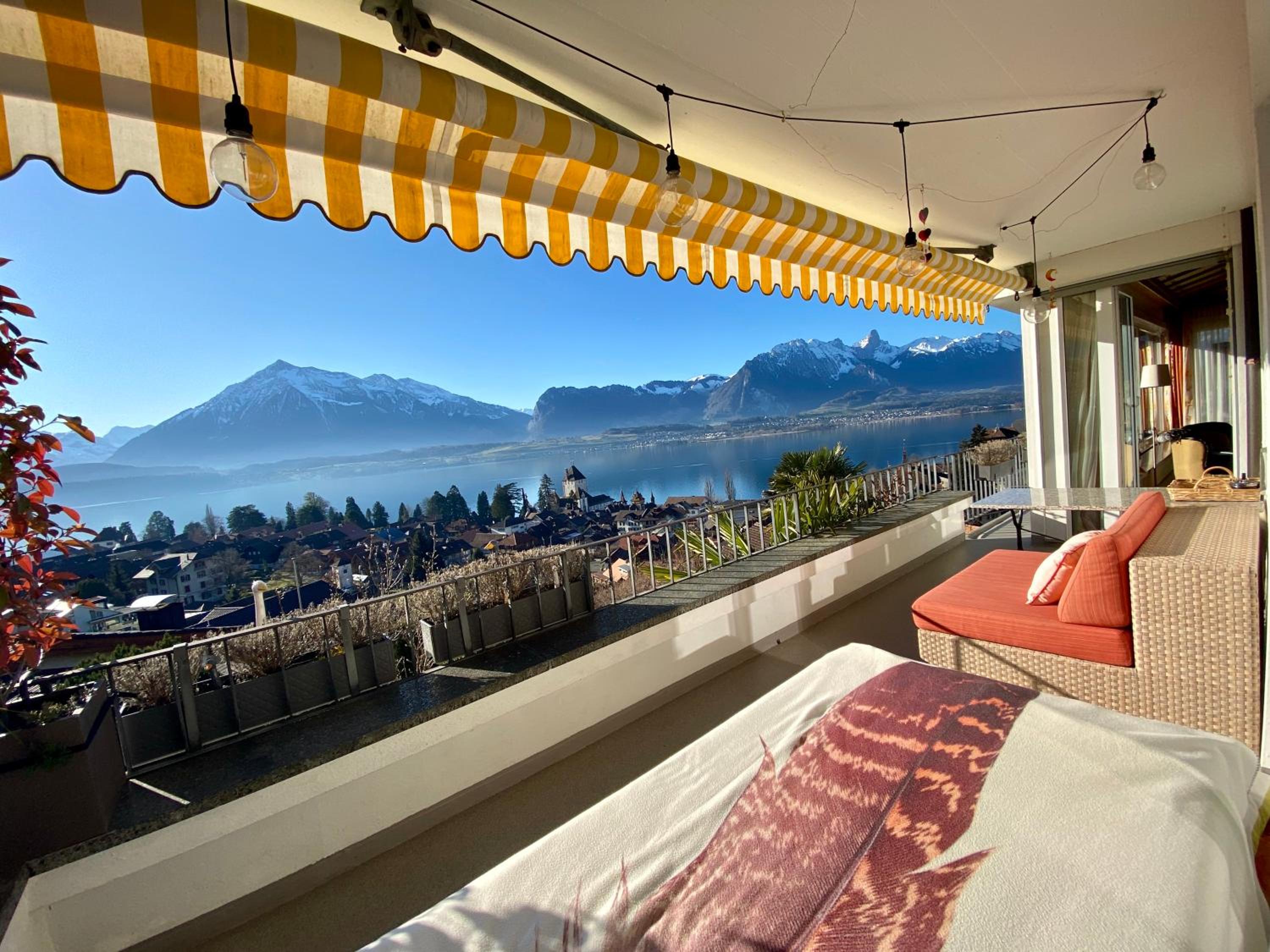 Deluxe Apartment with Lake View - Photo 39