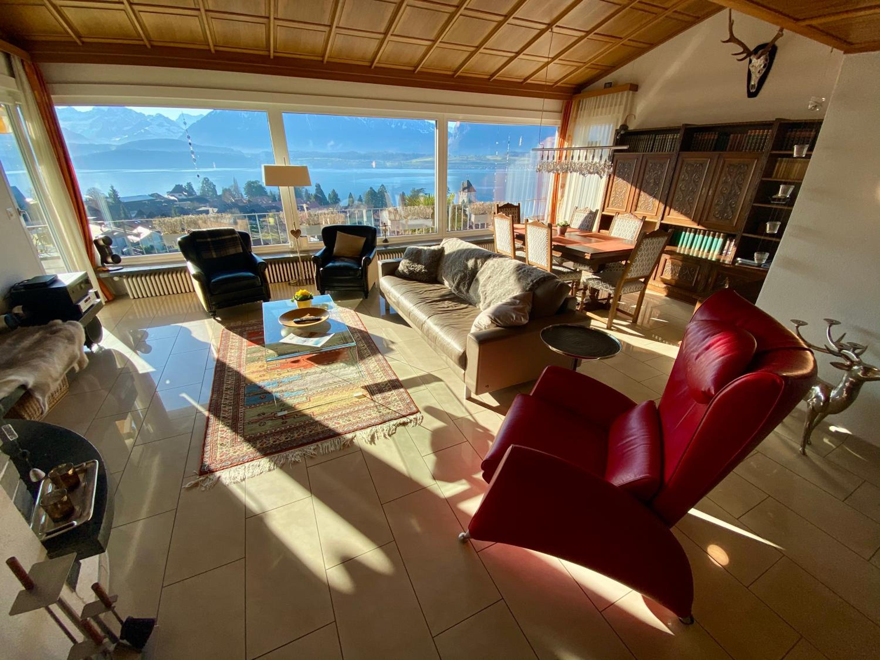Deluxe Apartment with Lake View - Photo 33
