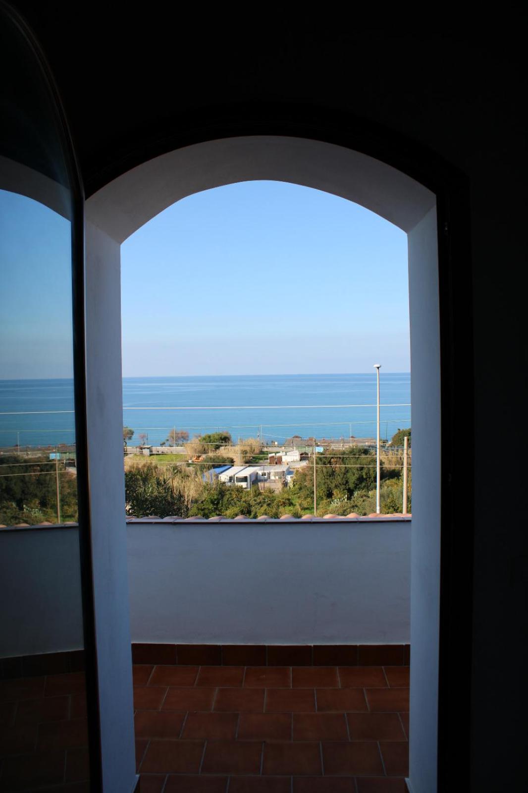 Quadruple Room With Sea View photo 3