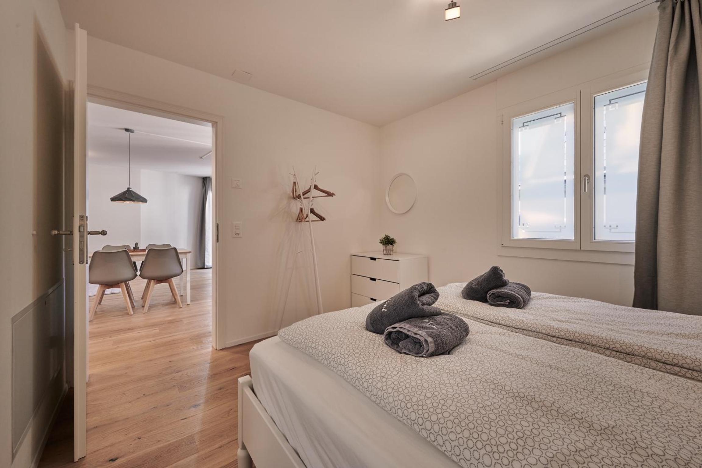 One-Bedroom Apartment - Photo 15