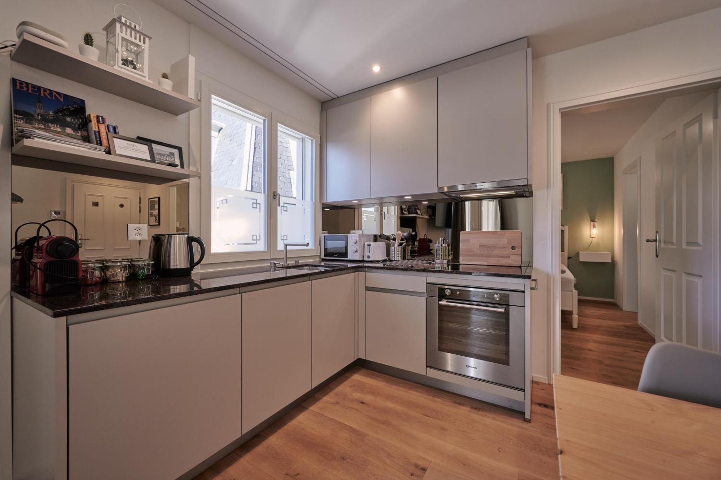 One-Bedroom Apartment - Photo 12