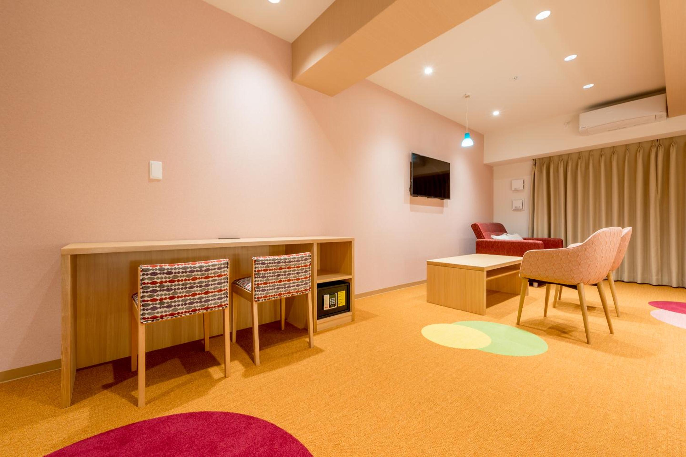 Twin Bed with Bunk Bed - Photo 15