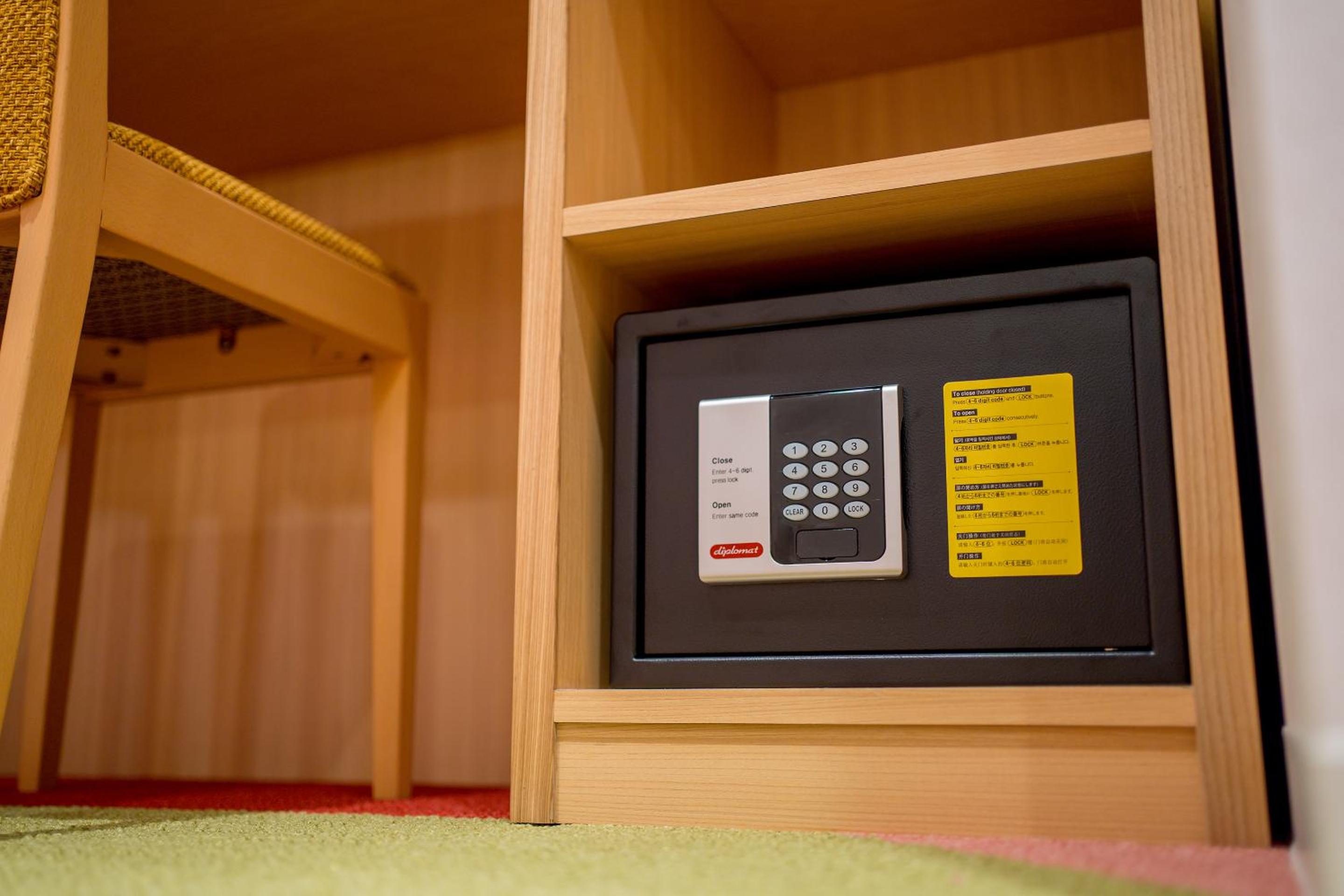 2 Double Beds Superior - Photo 16