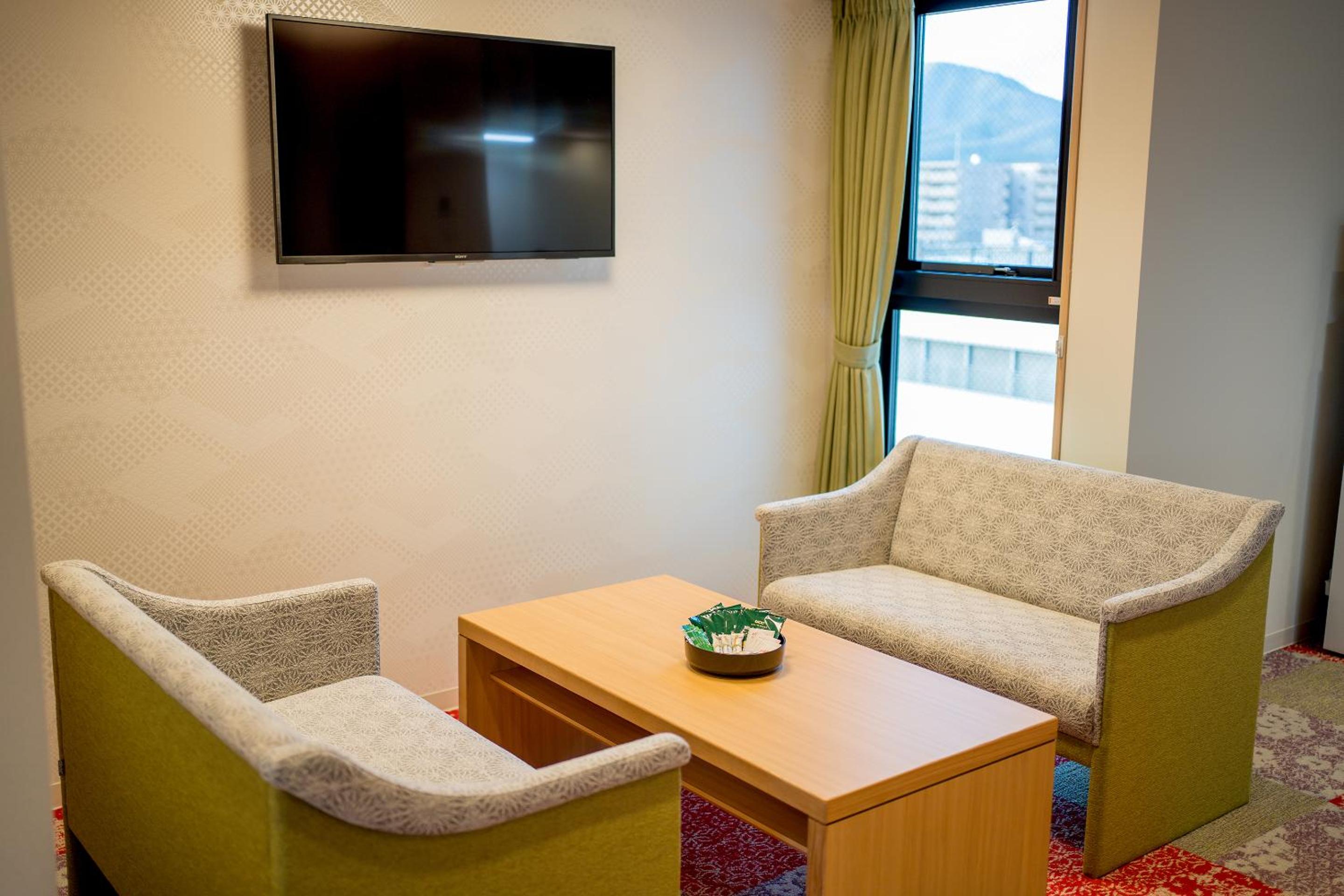 2 Double Beds Deluxe  - Photo 8
