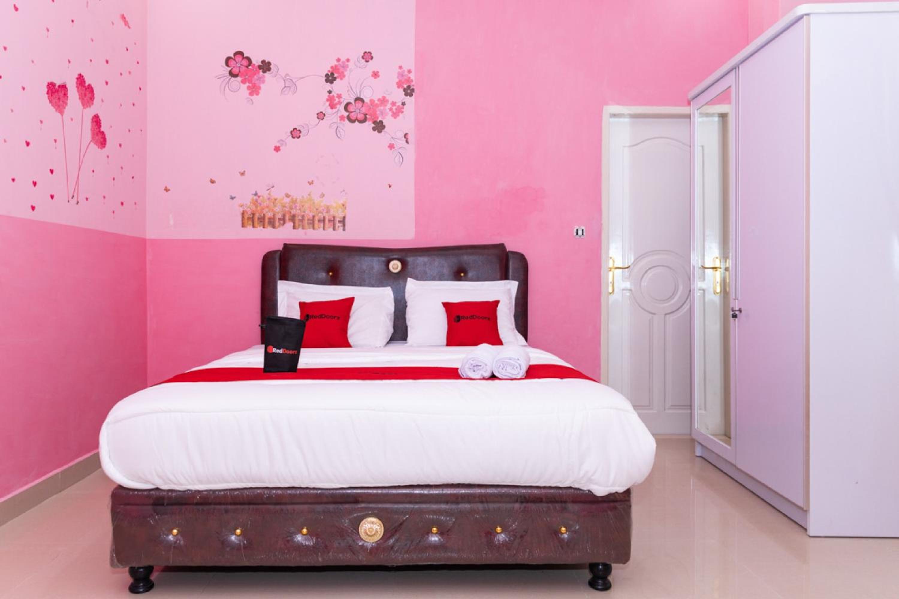 Double Room - Photo 1