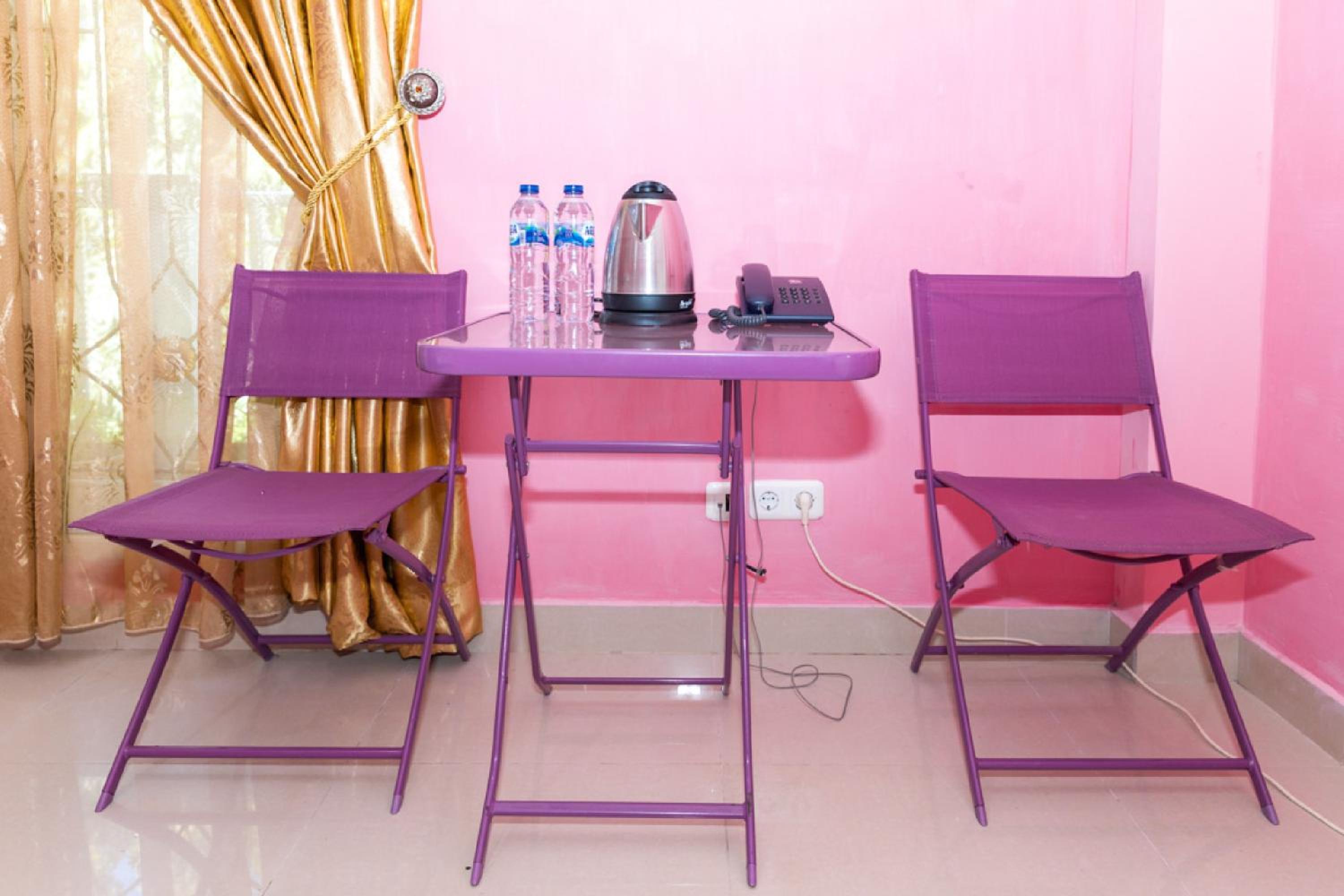 Double Room - Photo 2