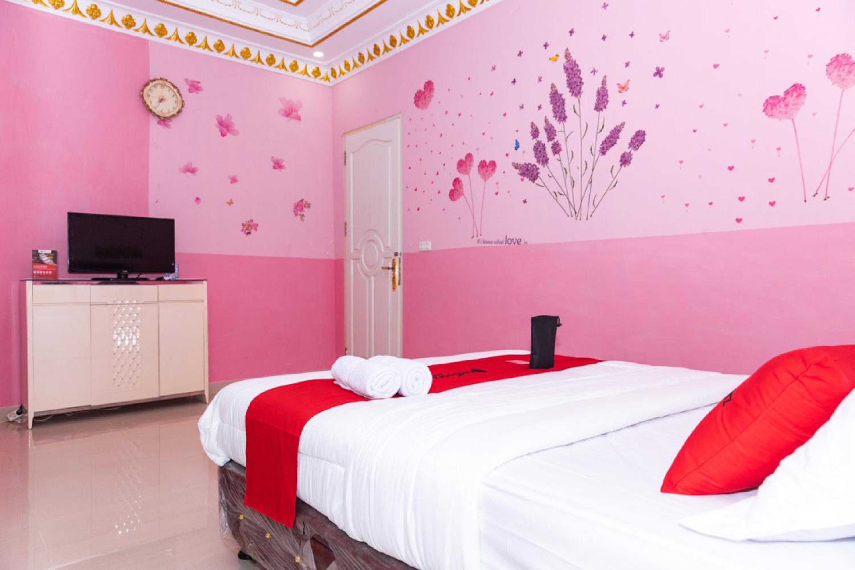 Double Room - Photo 5