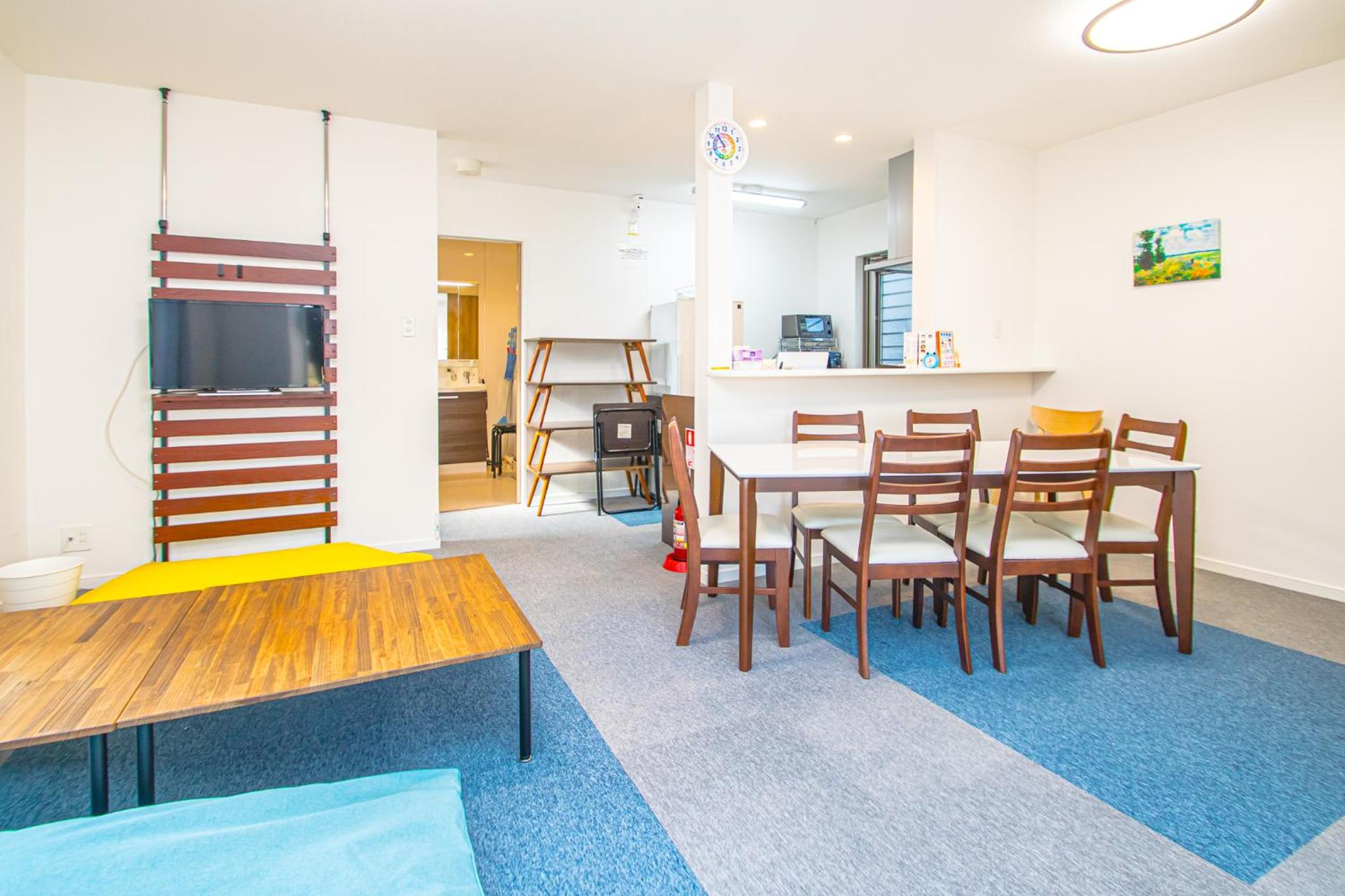 Two-Bedroom Apartment - Photo 3