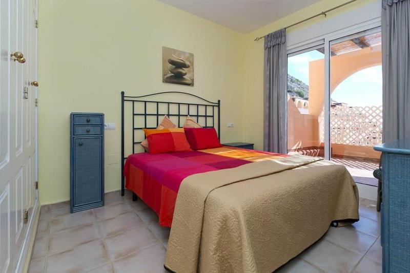 Apartment with Sea View photo 2