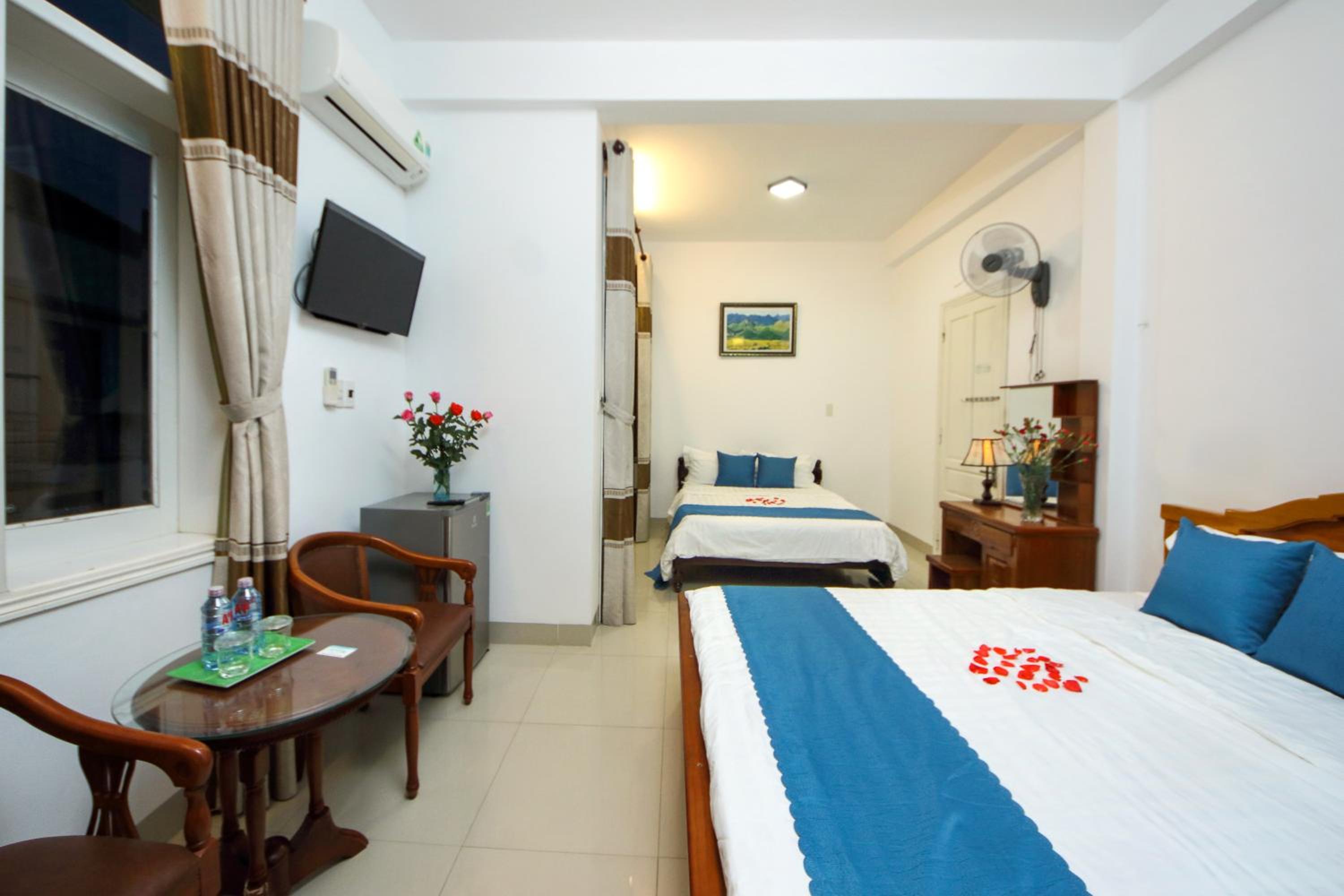 Quadruple Room with Balcony photo 1