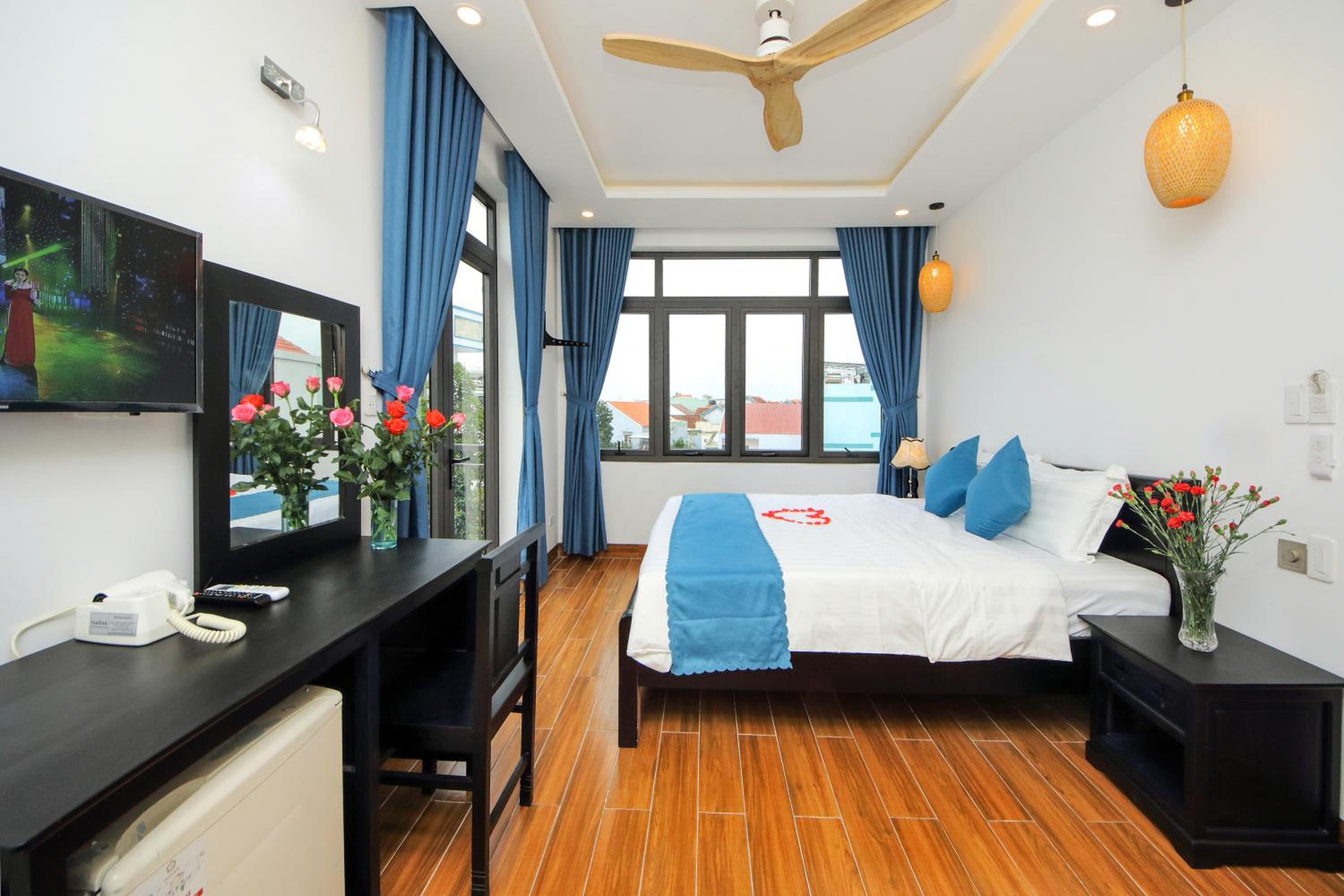 Double Room with Pool View photo 1