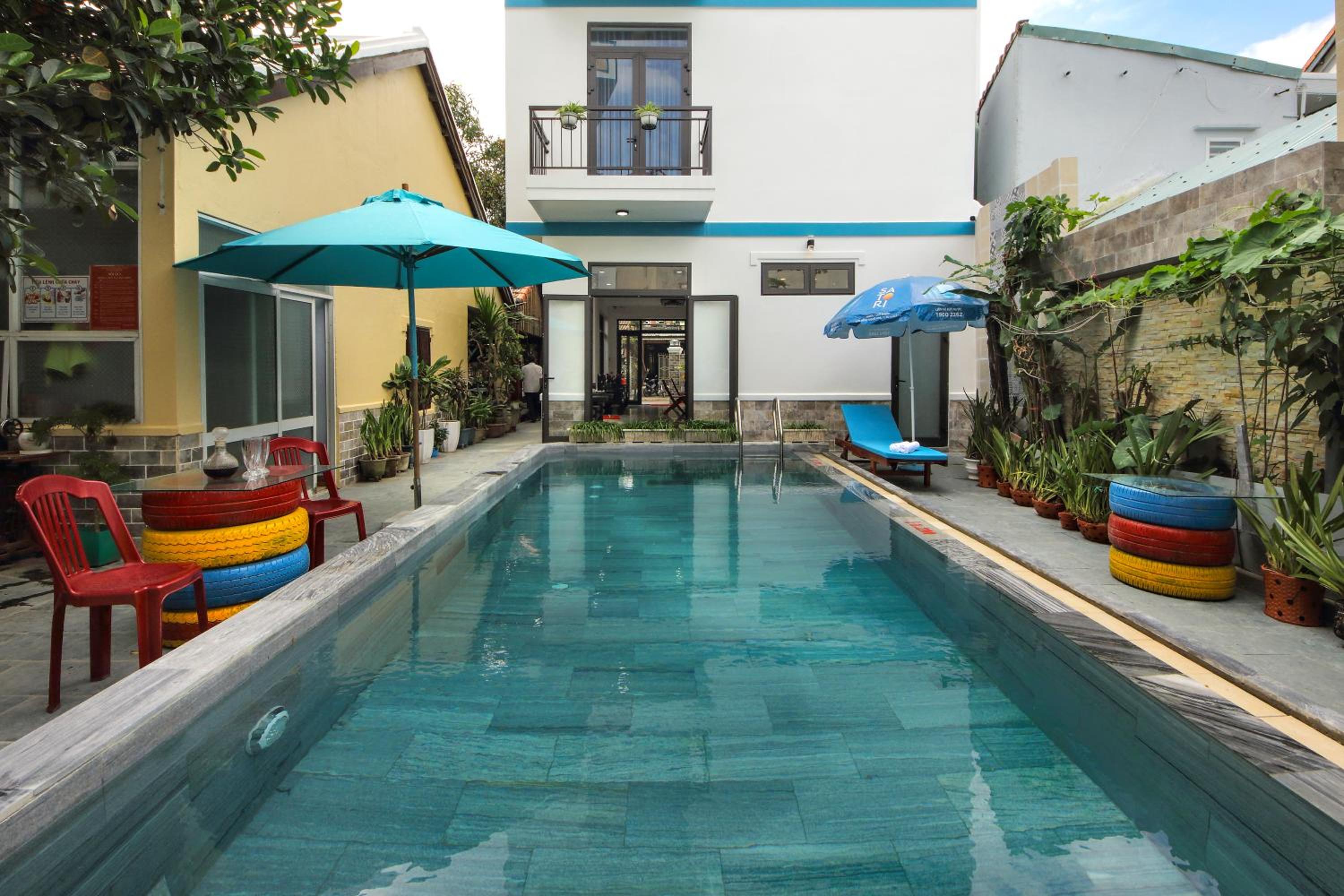 Deluxe Double Room with Balcony photo 2
