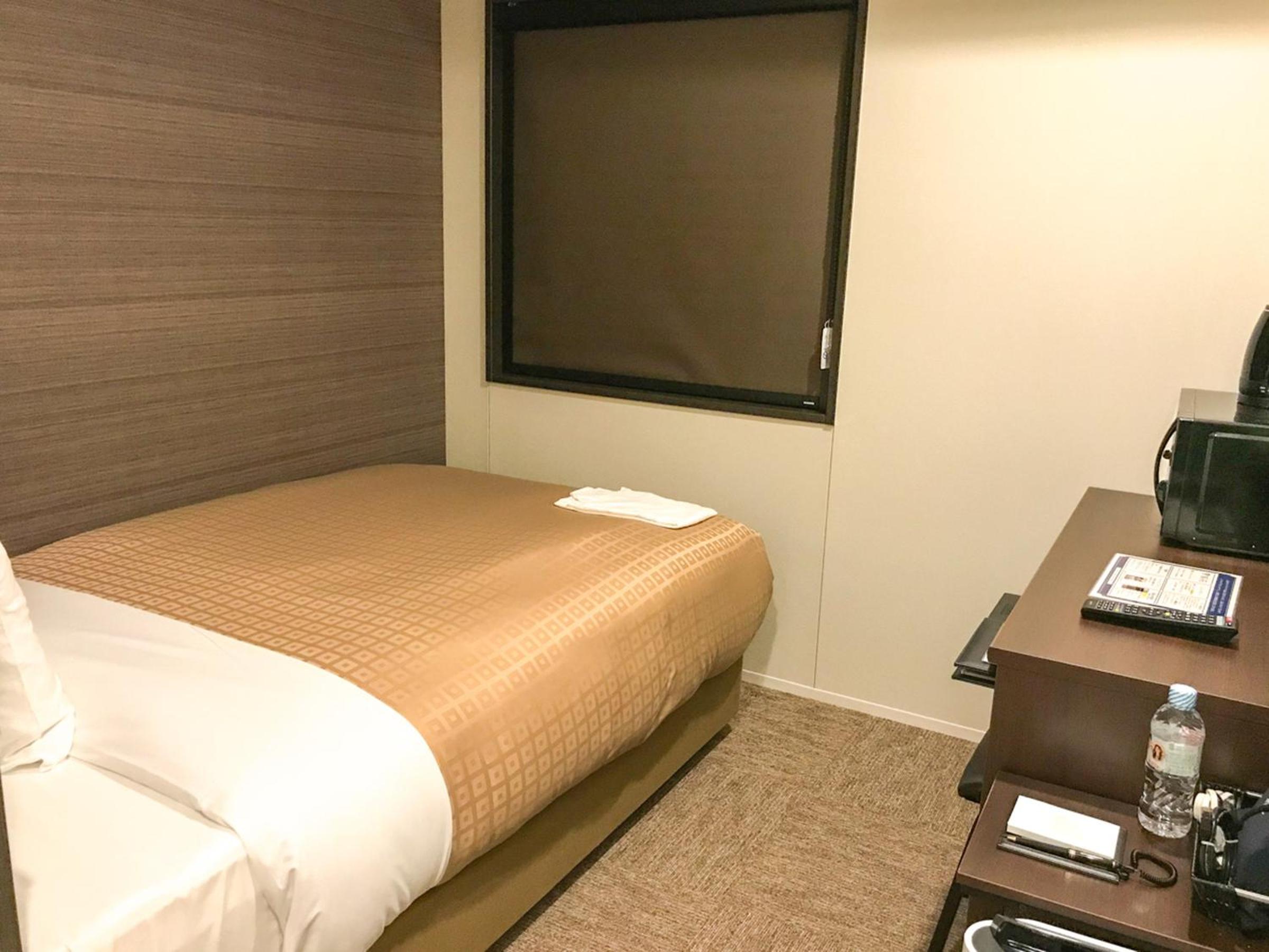Double Room with Small Double Bed - Non-Smoking - Photo 7