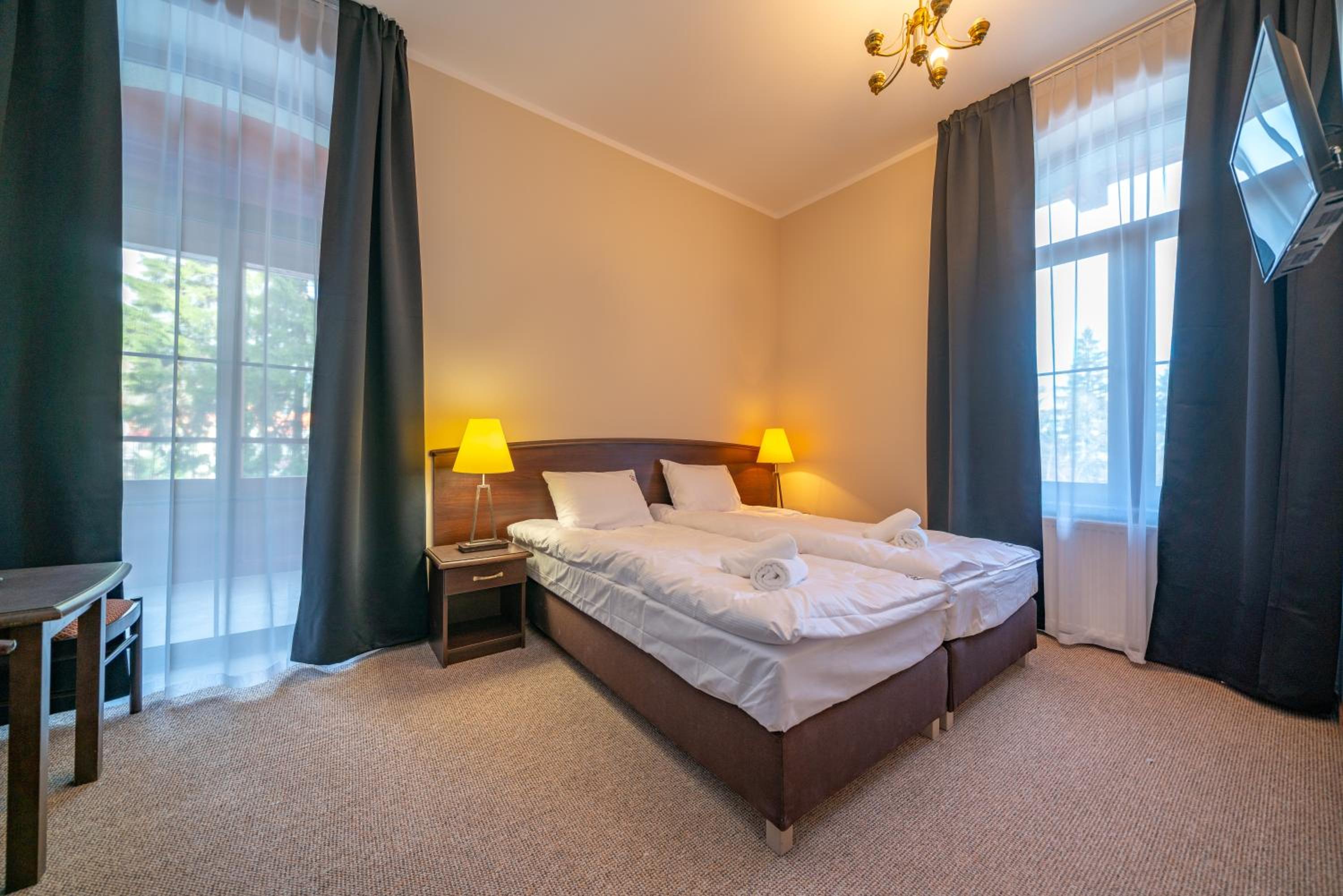 Double Room - Photo 1