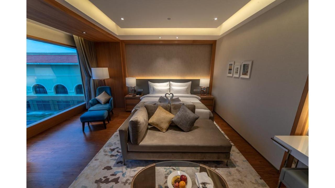 Deluxe Double or Twin Room photo 1